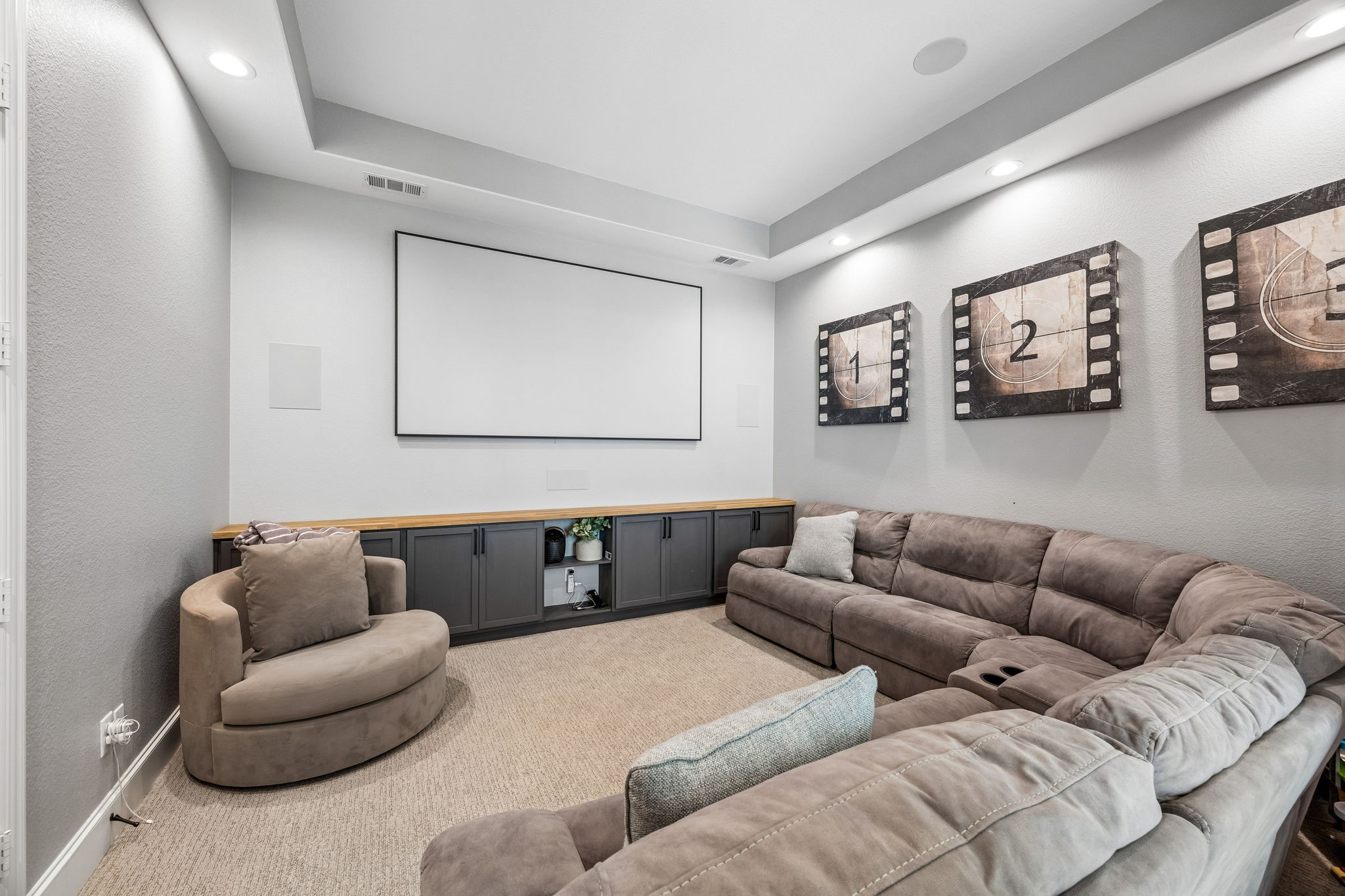 4051 Freeman Way