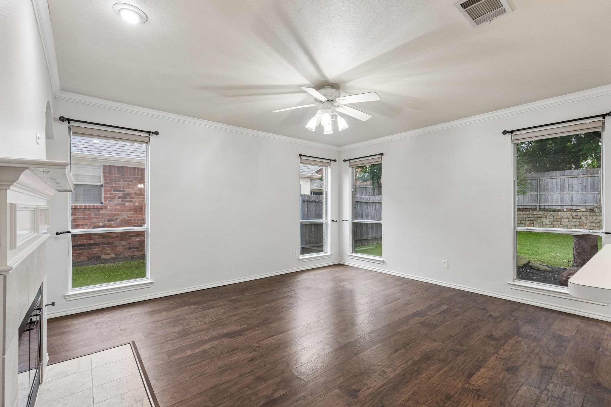 2128 Clubside Drive