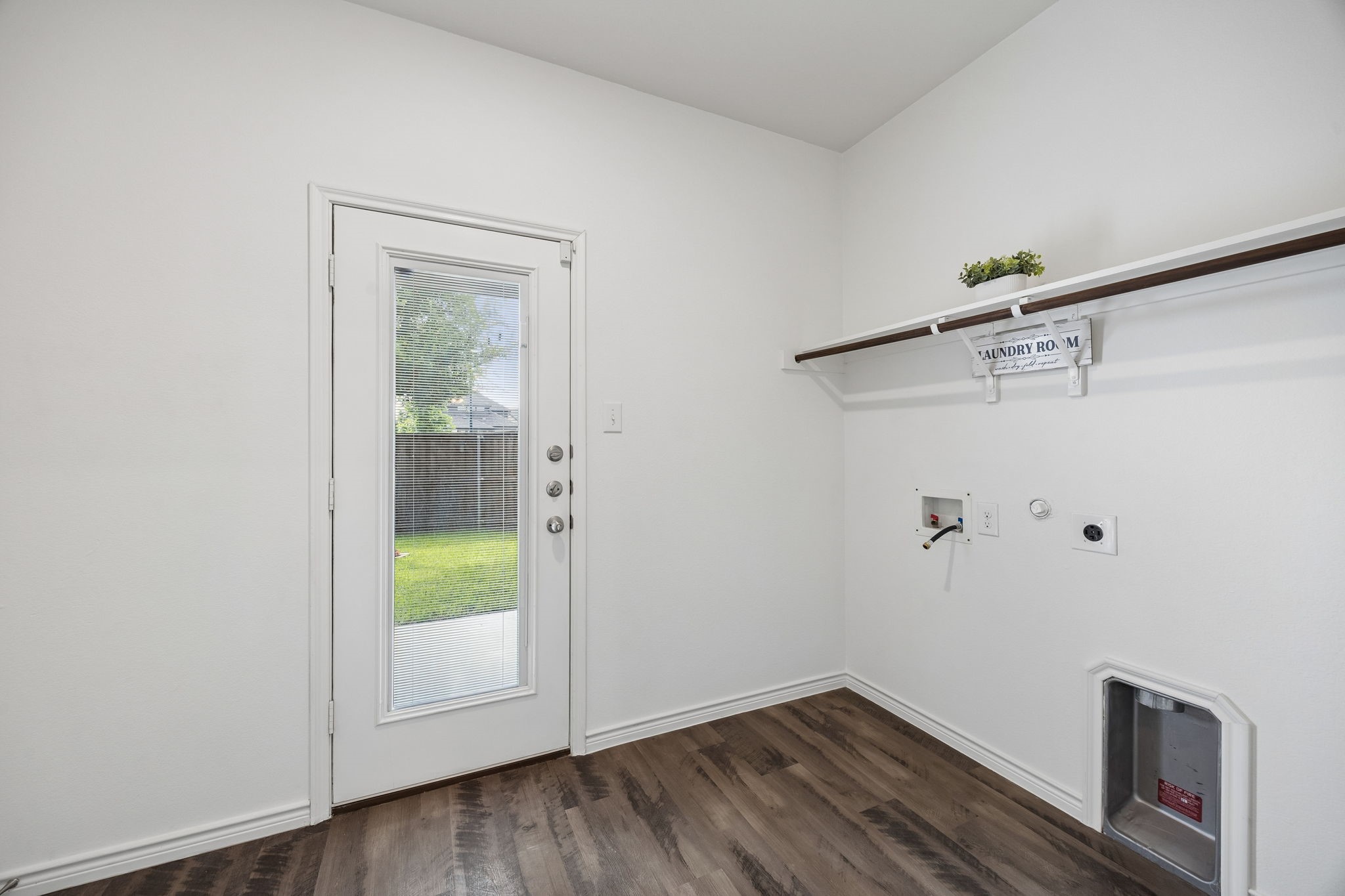 2165 Miramar Drive