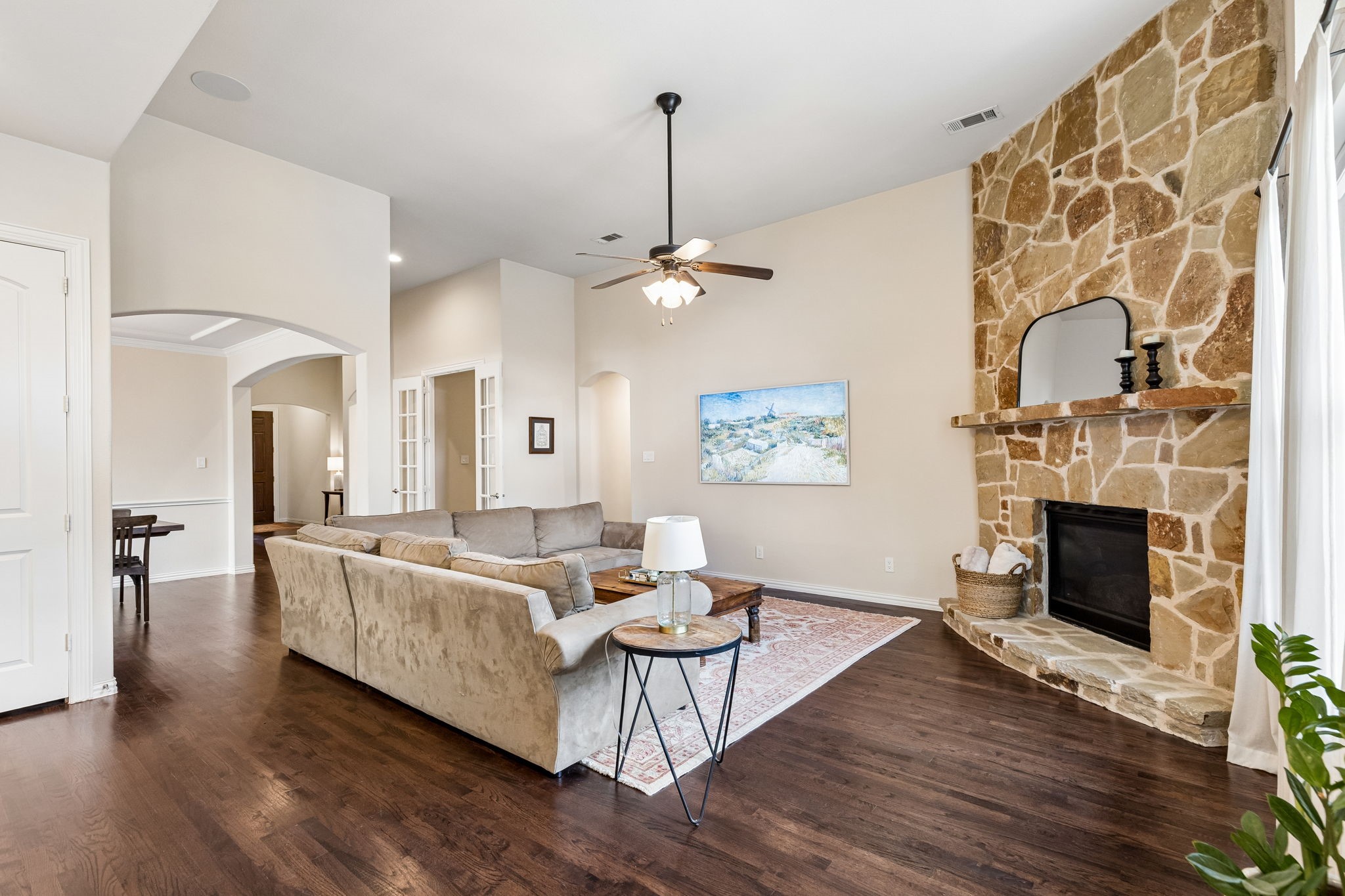 400 Komron Court
