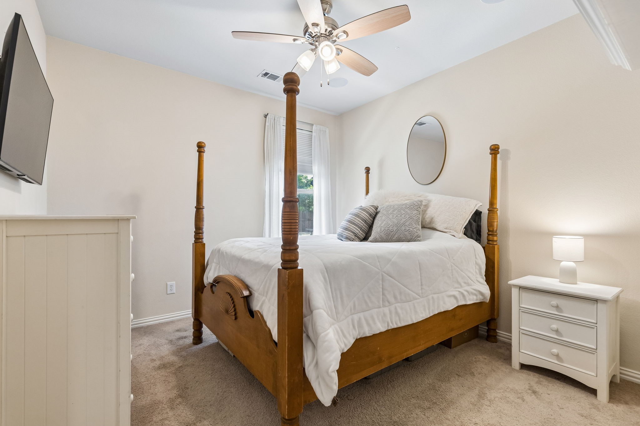 400 Komron Court