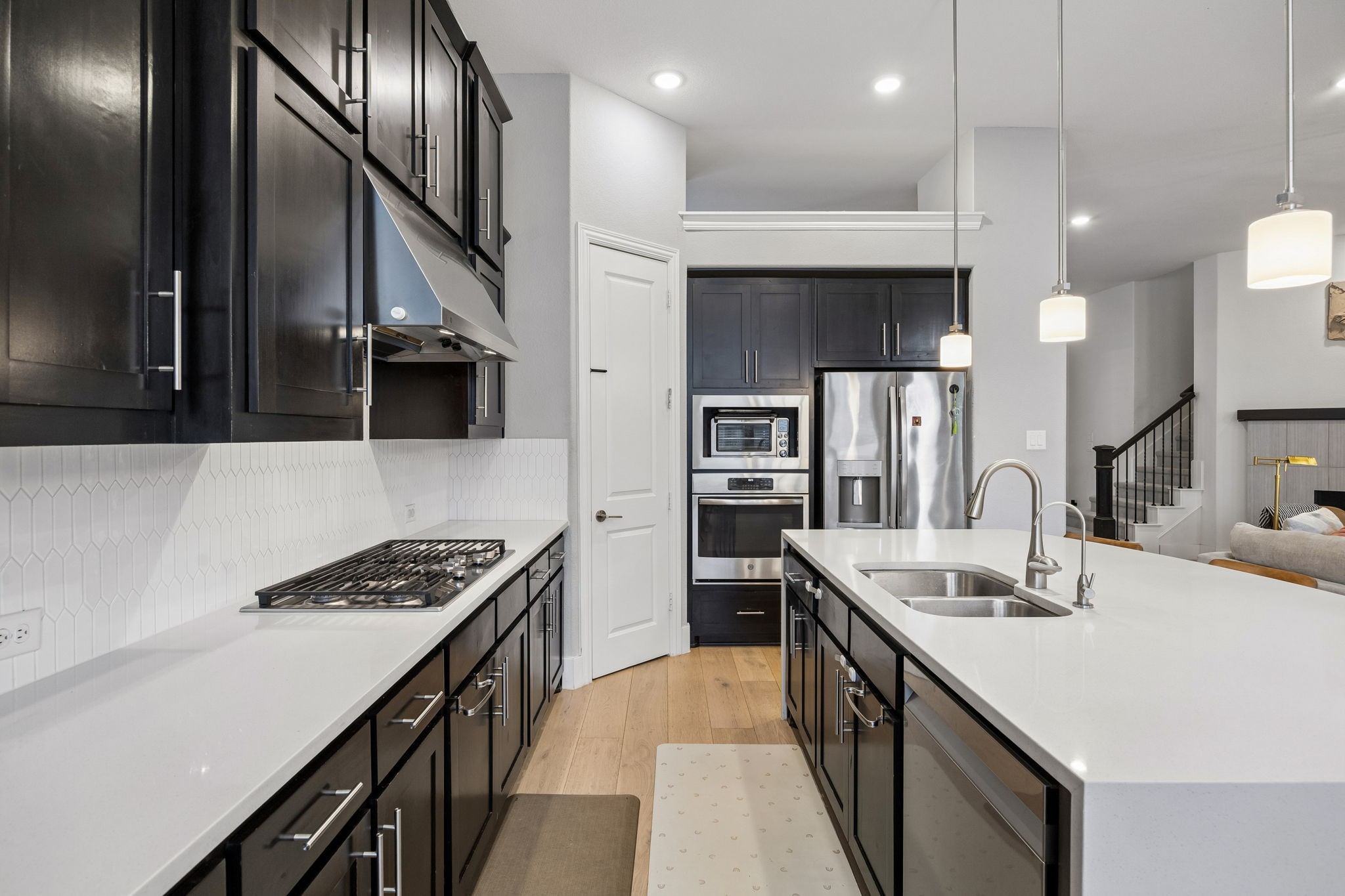 4131 Dewberry Lane