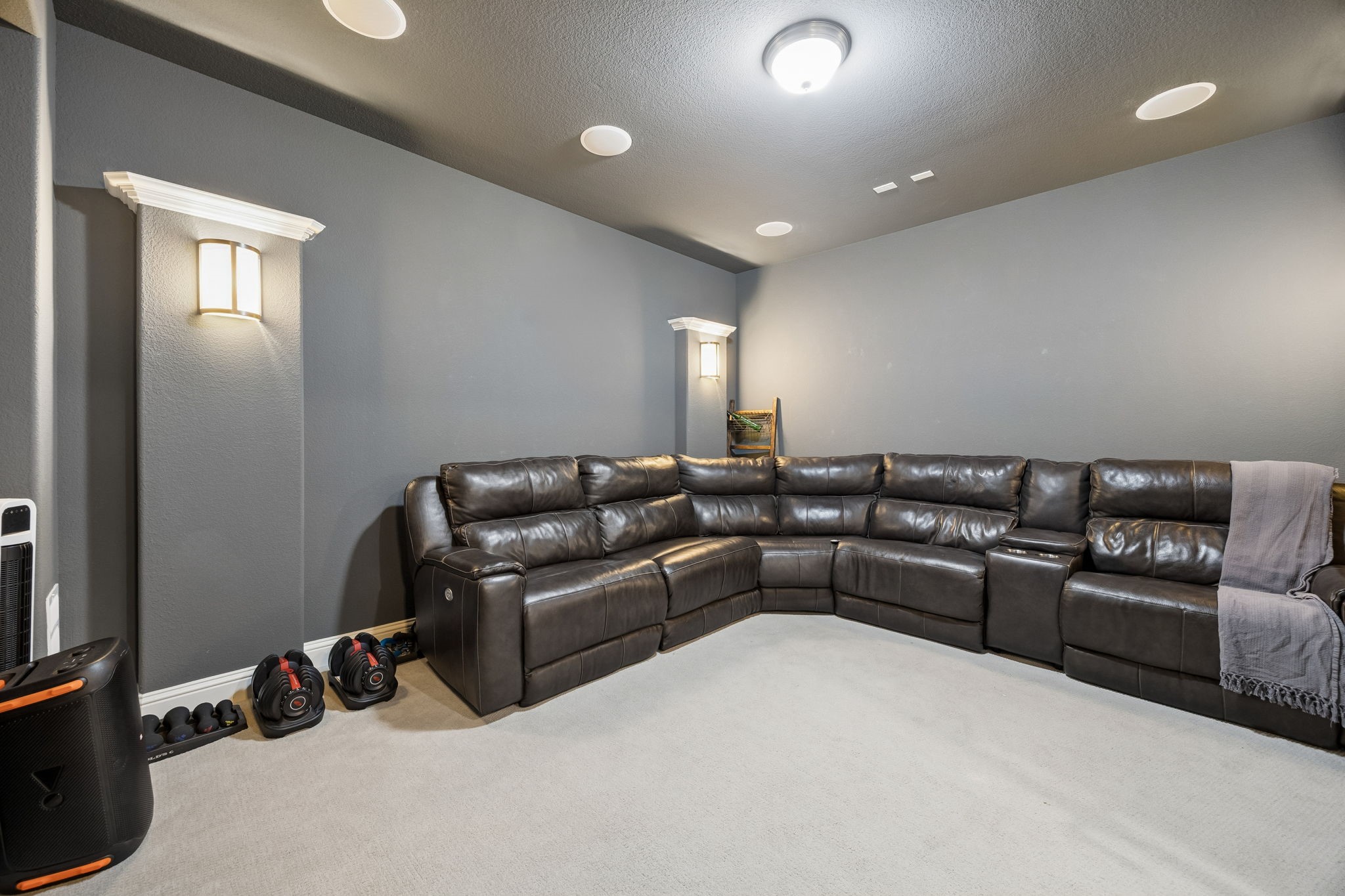 4131 Dewberry Lane