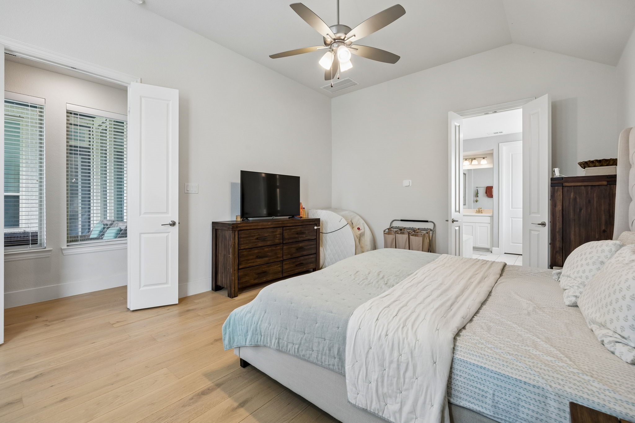 4131 Dewberry Lane