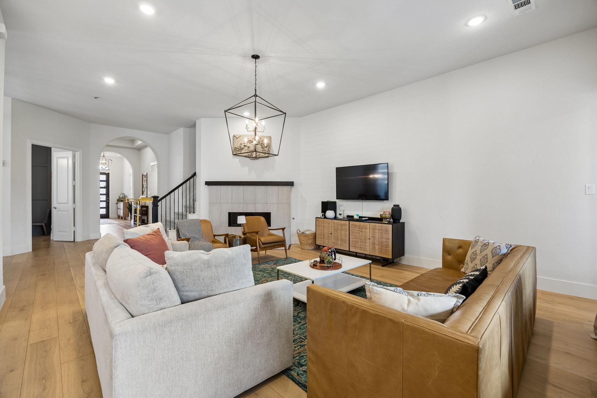 4131 Dewberry Lane