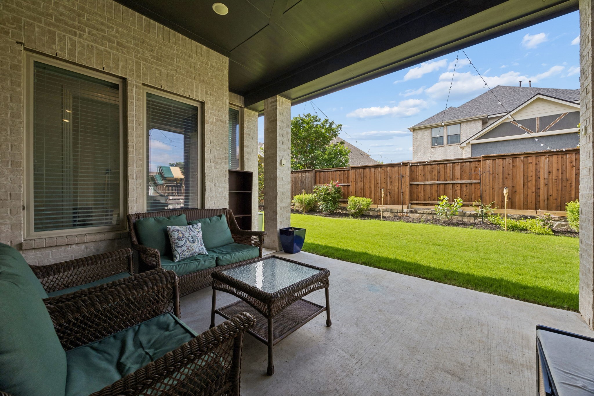 4131 Dewberry Lane