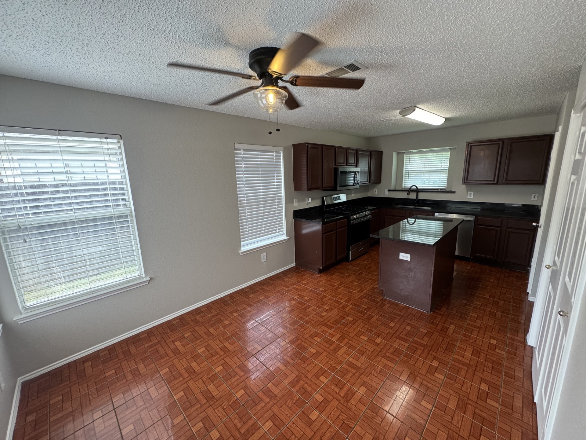 1508 Mountain Side Drive
