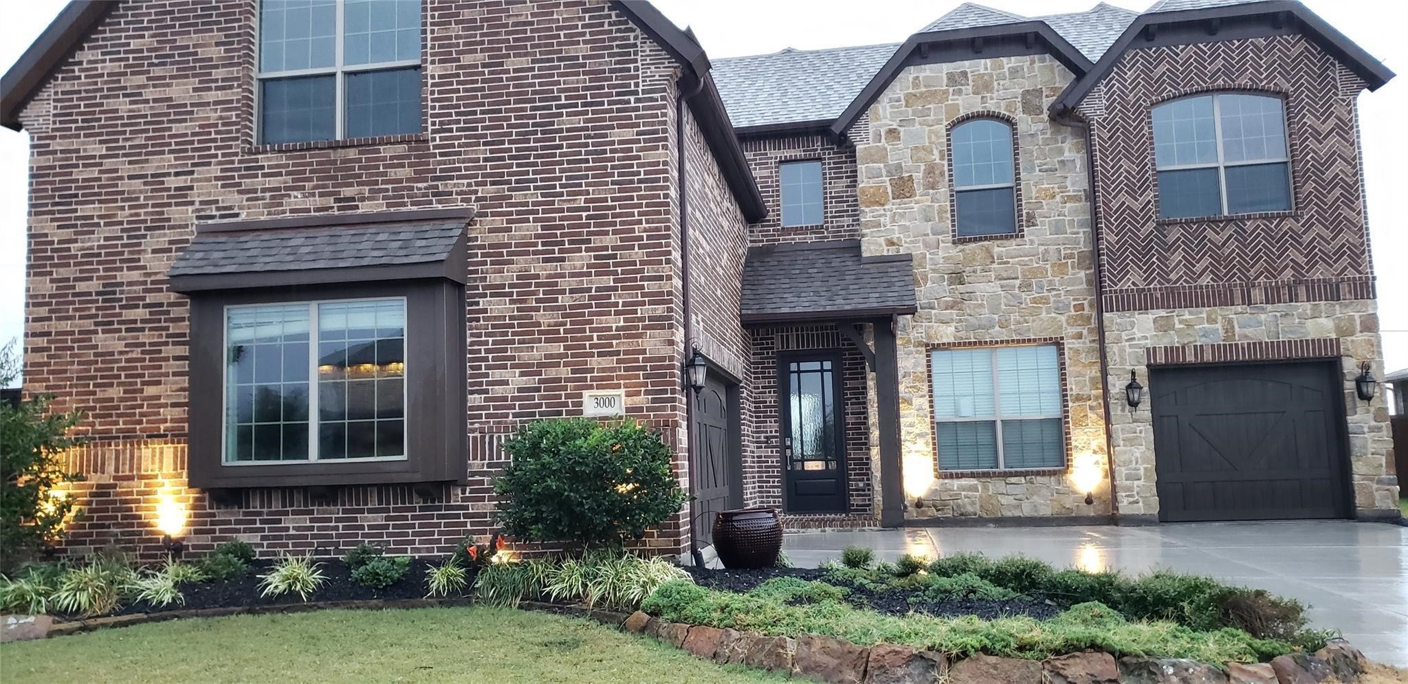 3000 Comal Court