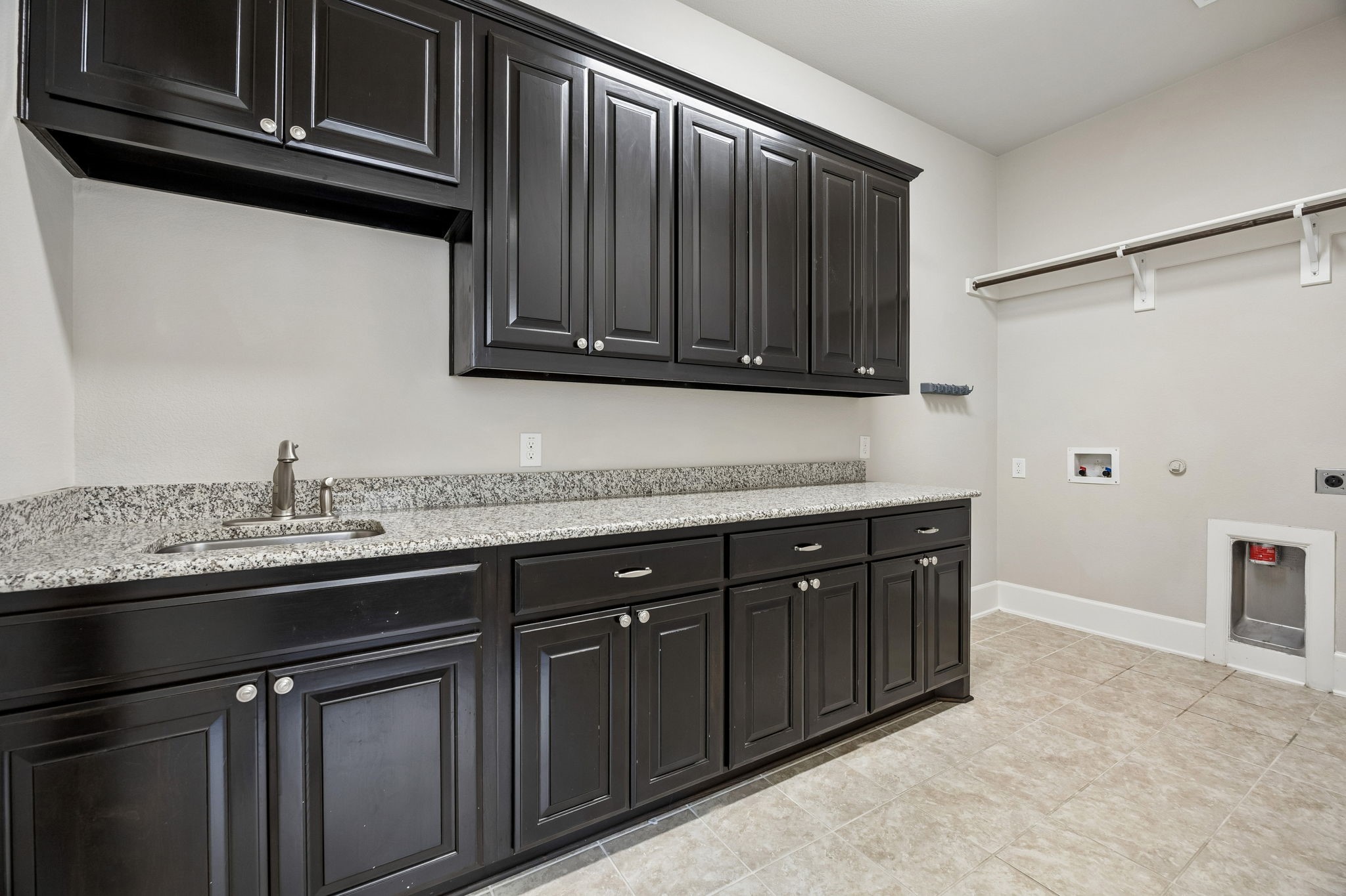 4550 Honeyvine Lane