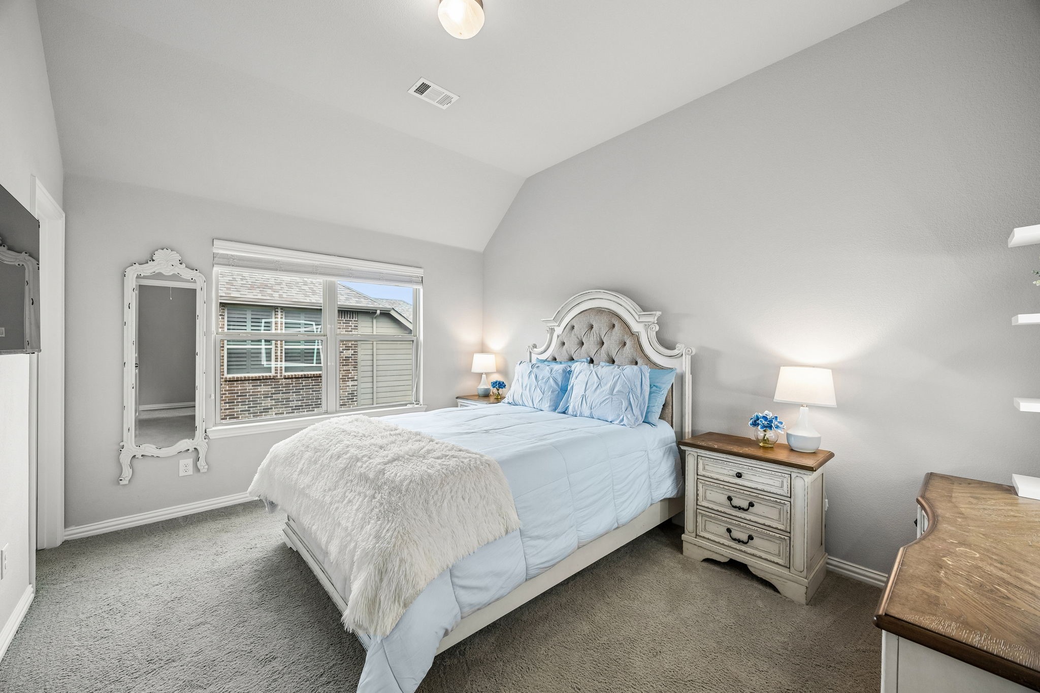 16109 Bidwell Park Drive