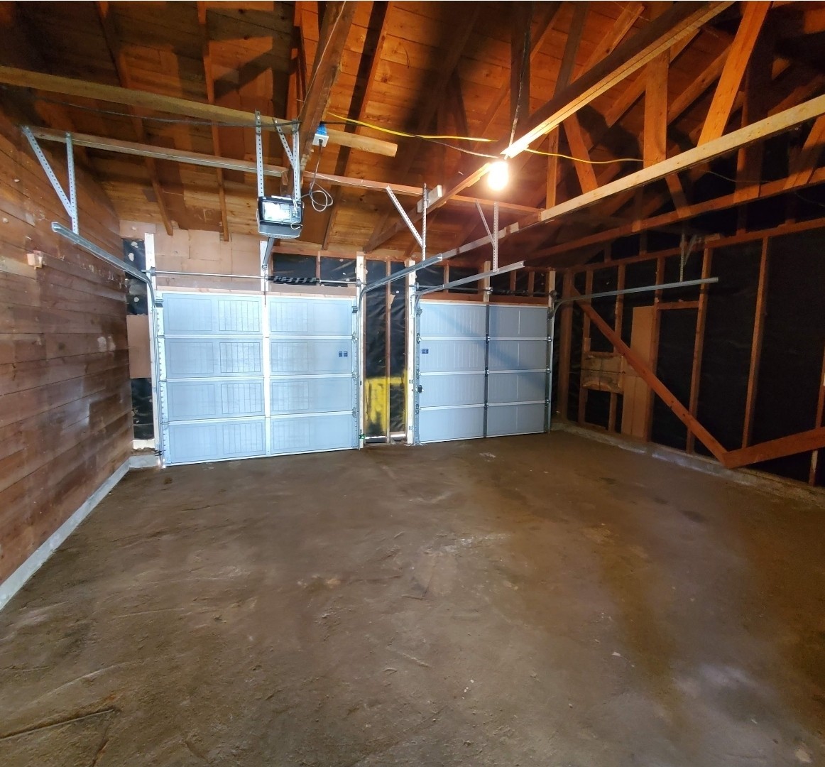 2421 Loy Lake Road