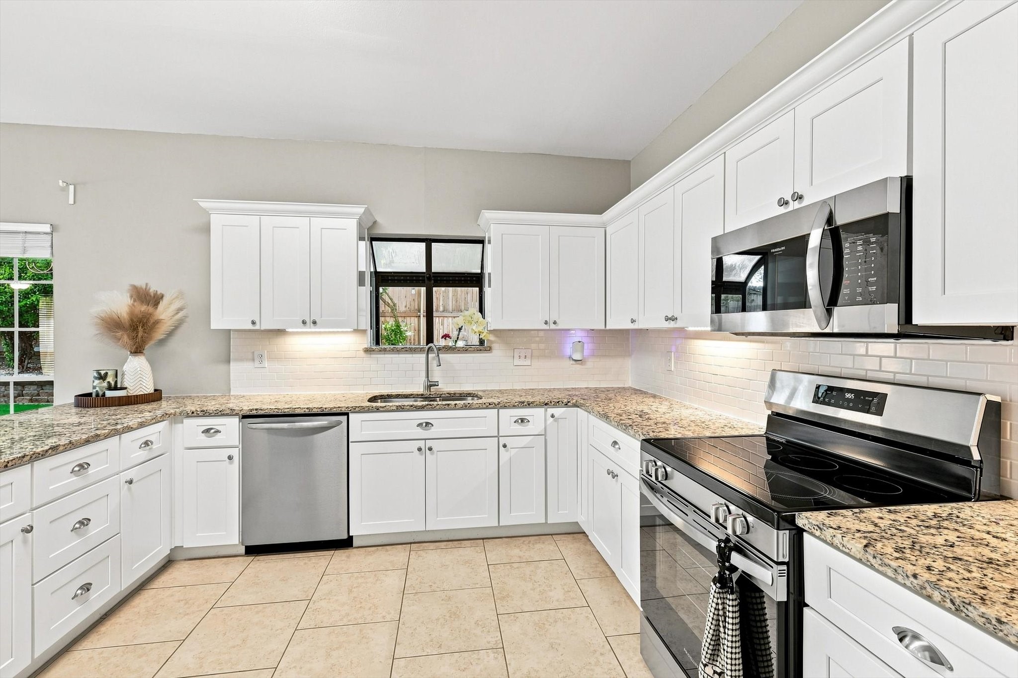 2520 Bear Haven Drive