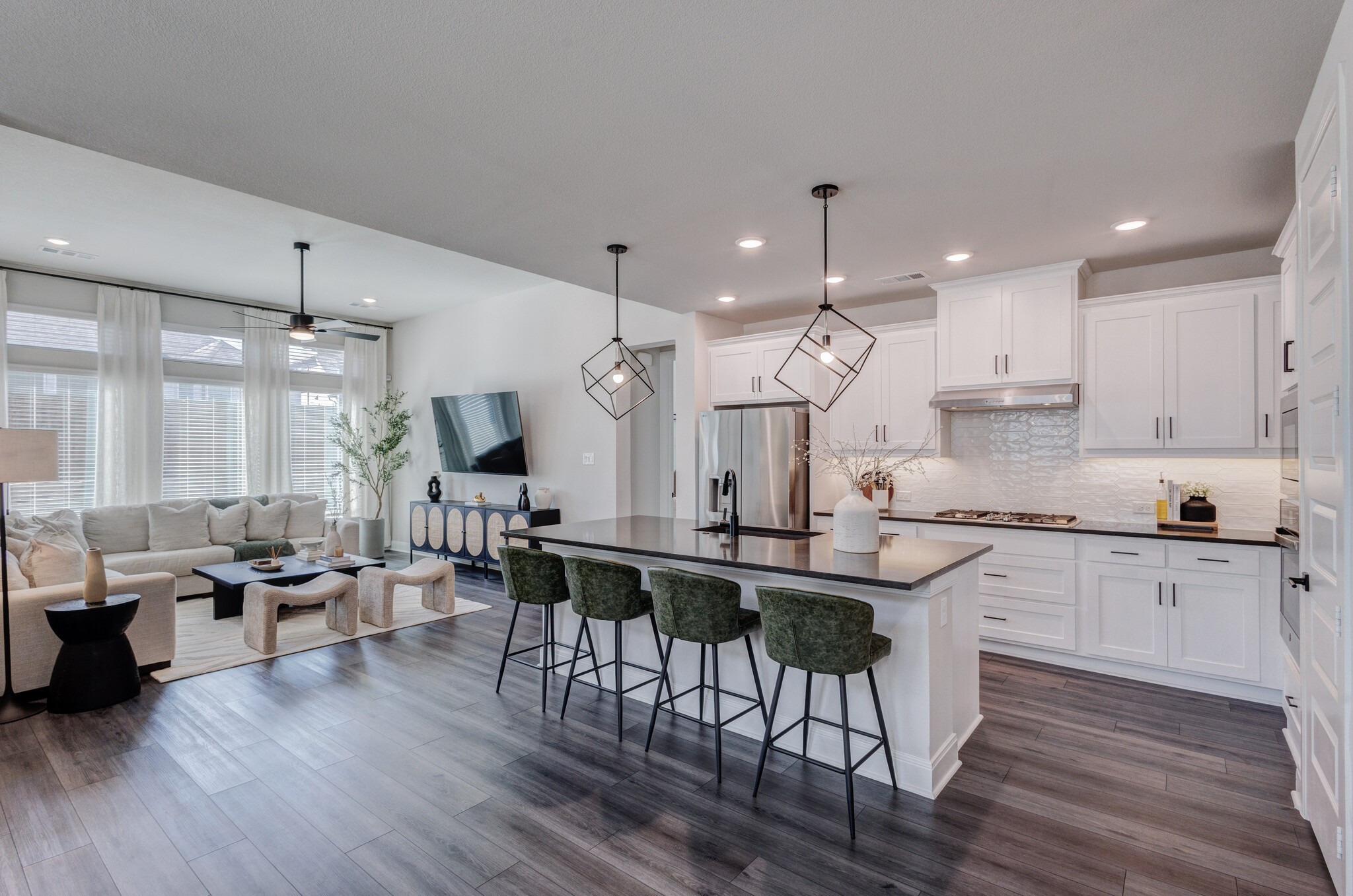 4029 Crepe Myrtle Street