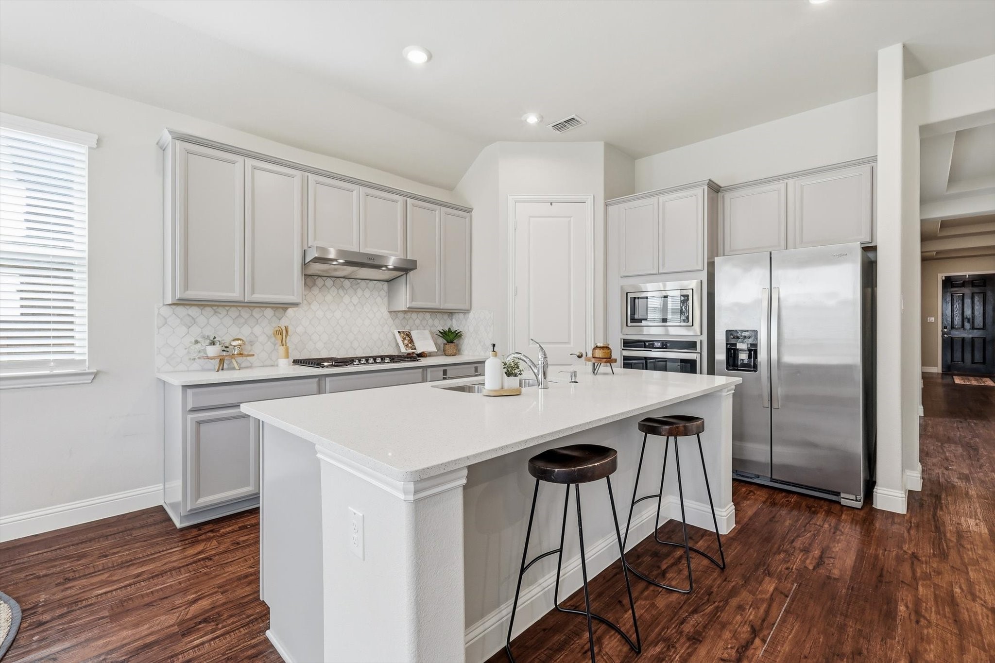 2371 Canary Grass Lane