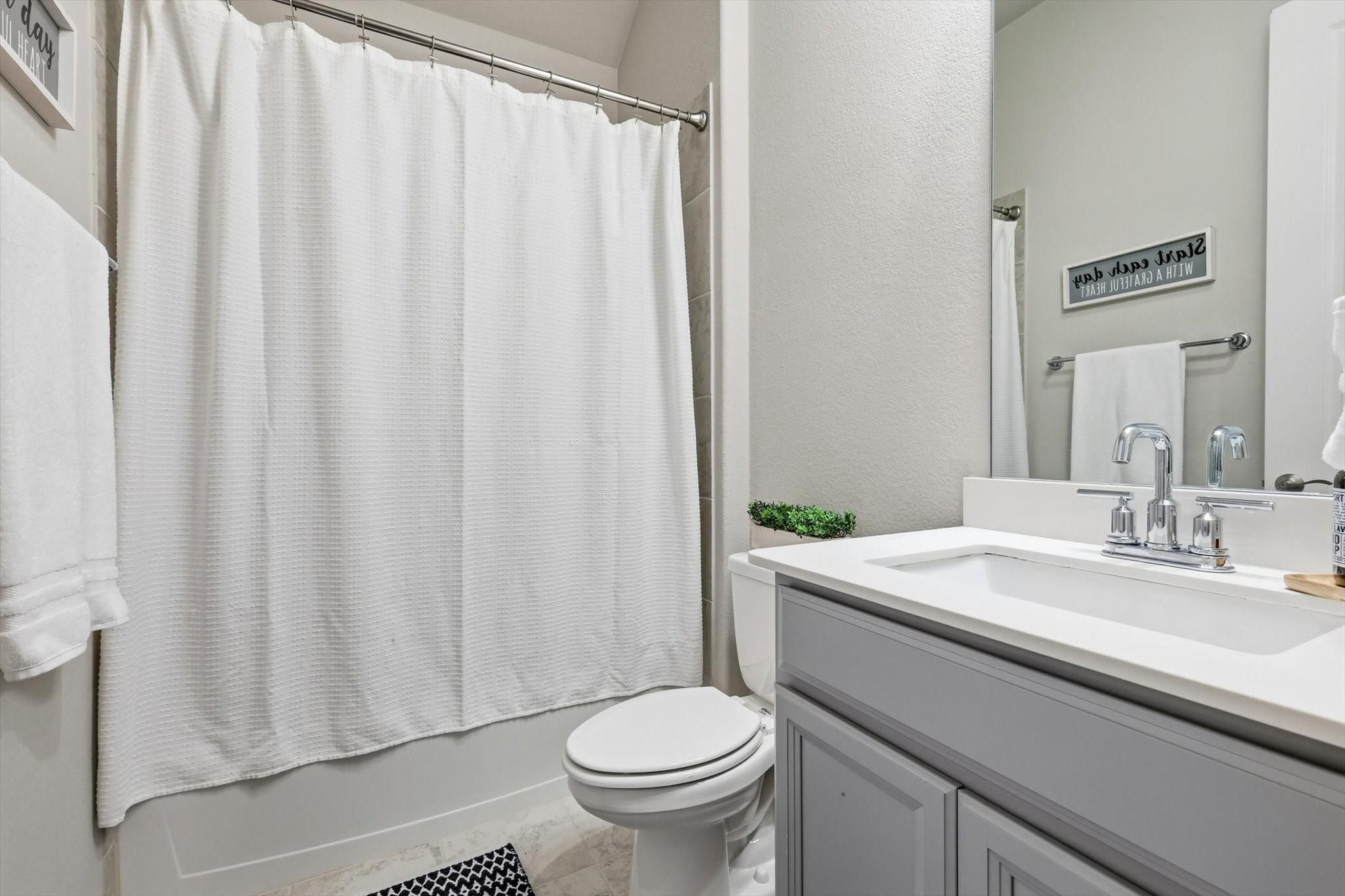 2371 Canary Grass Lane