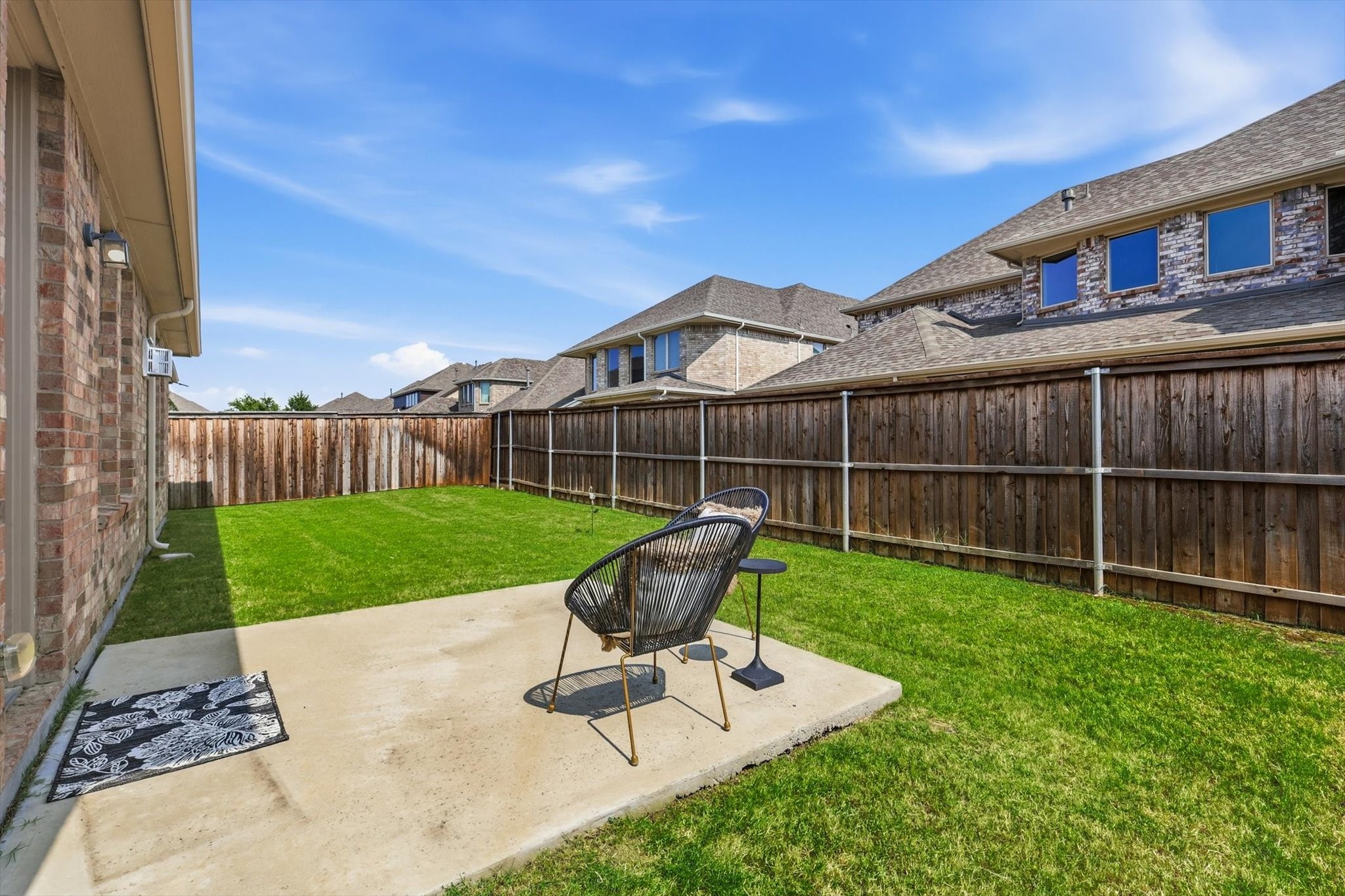 2371 Canary Grass Lane