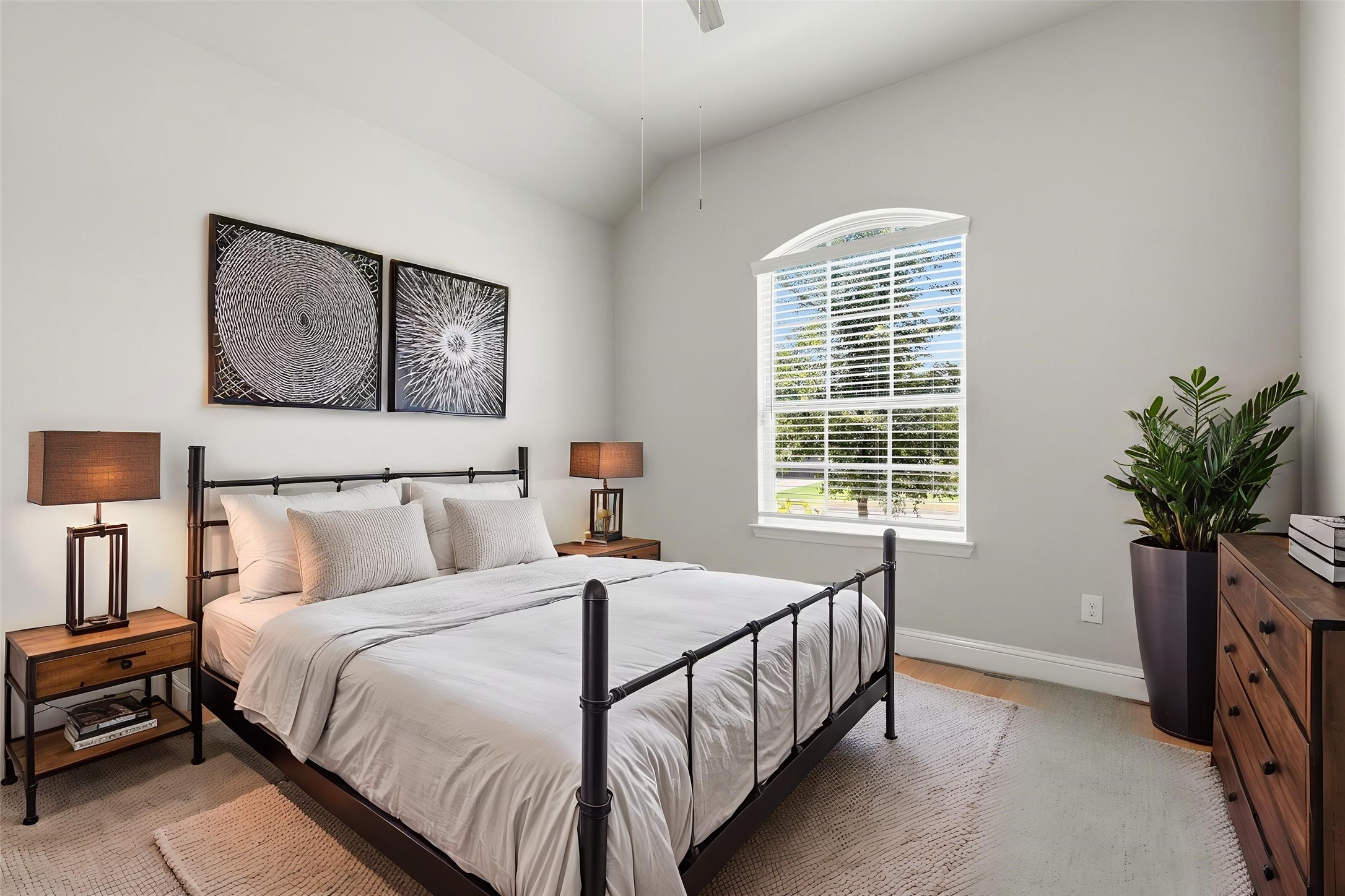 2371 Canary Grass Lane