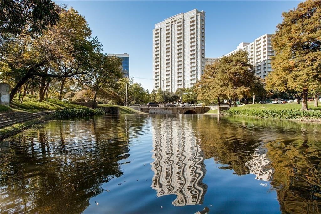3225 Turtle Creek Boulevard 1429