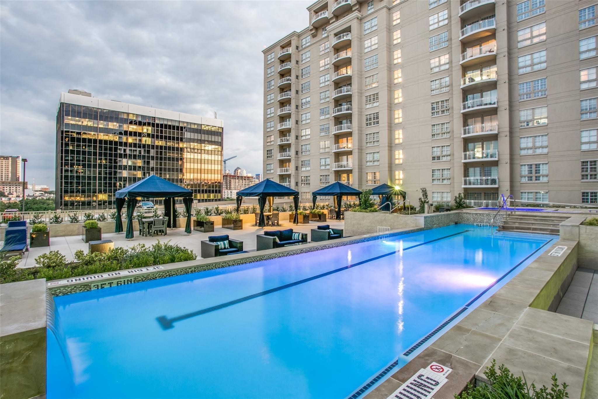 3225 Turtle Creek Boulevard 1429