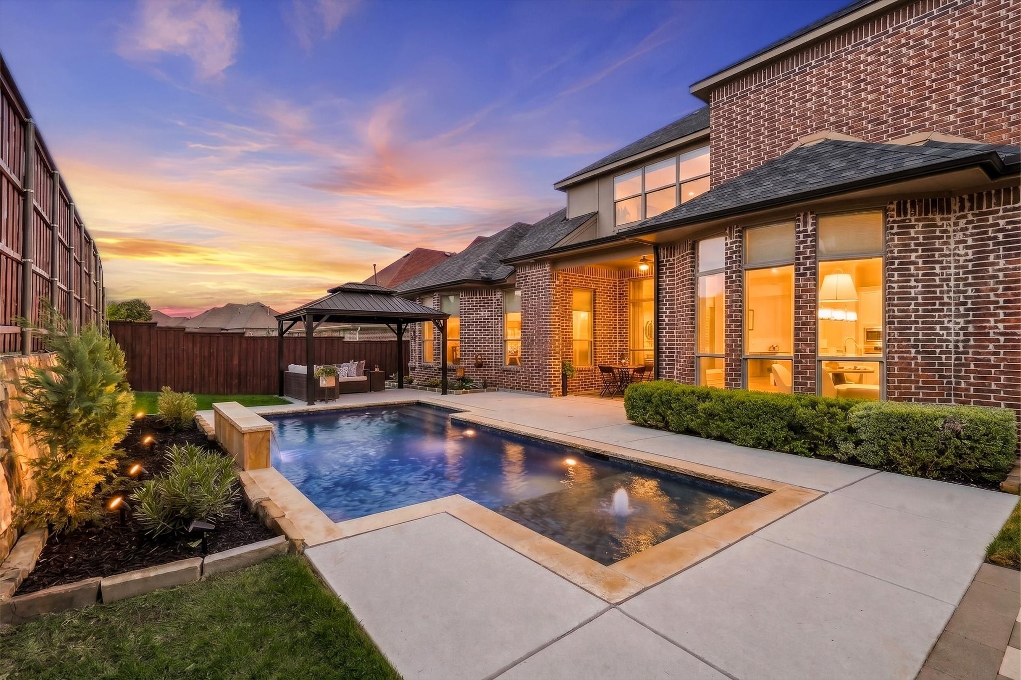 1120 Circle J Trail