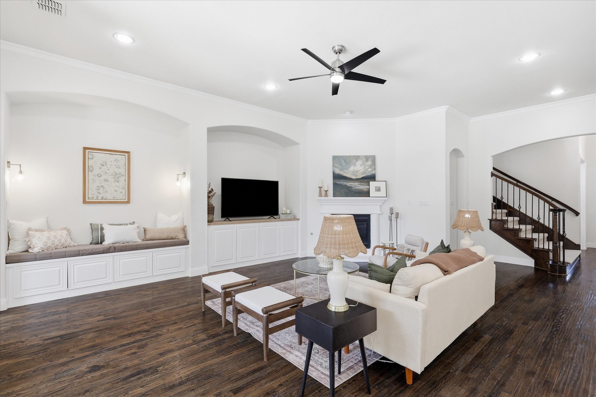 1120 Circle J Trail