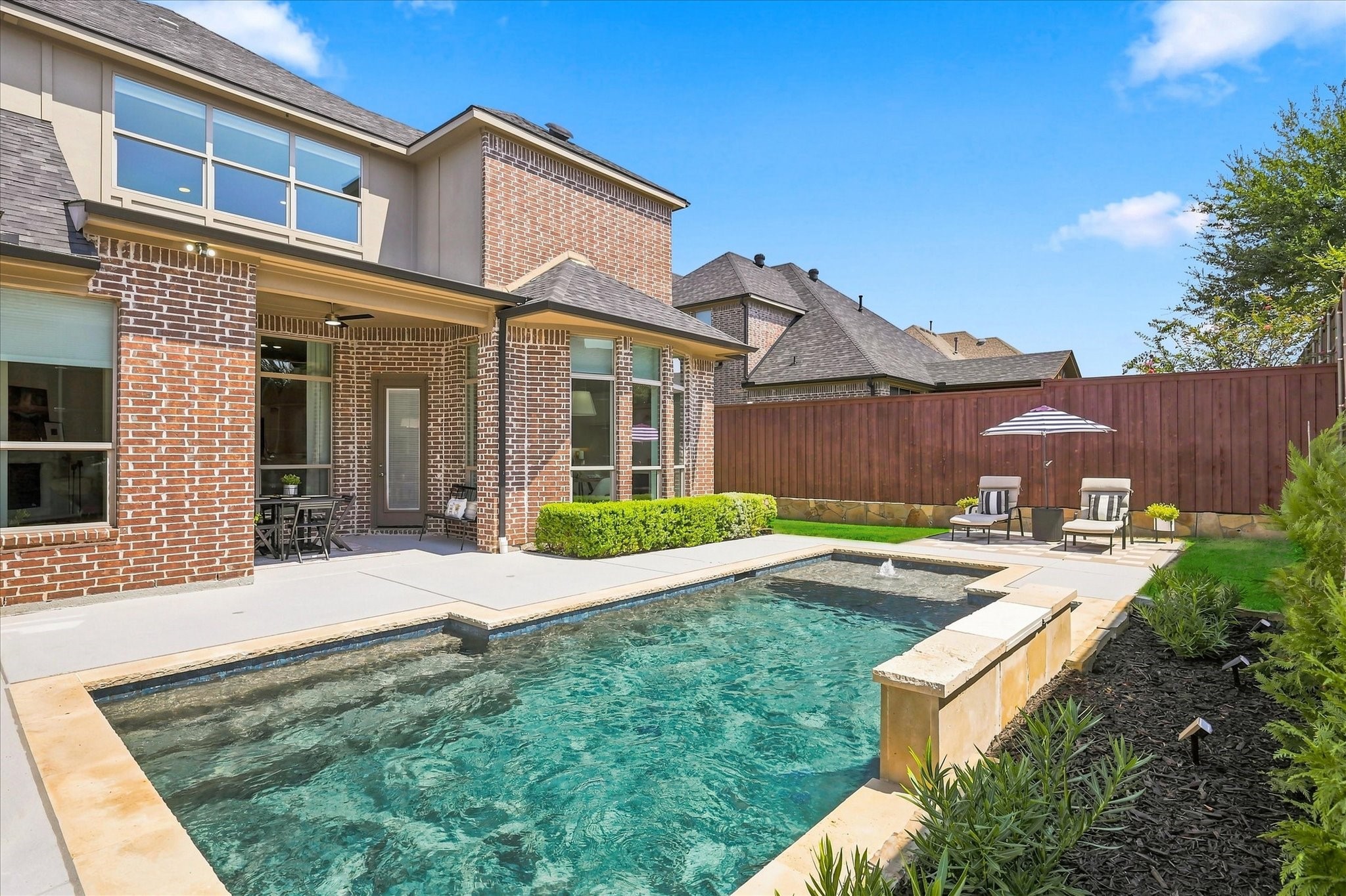 1120 Circle J Trail