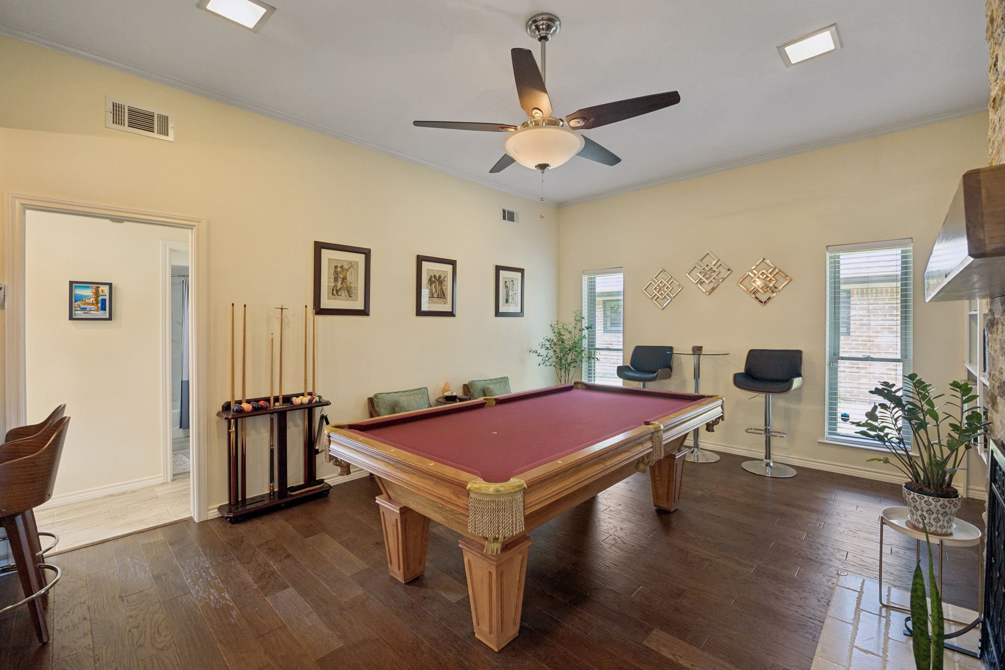 1549 Bamburgh Drive