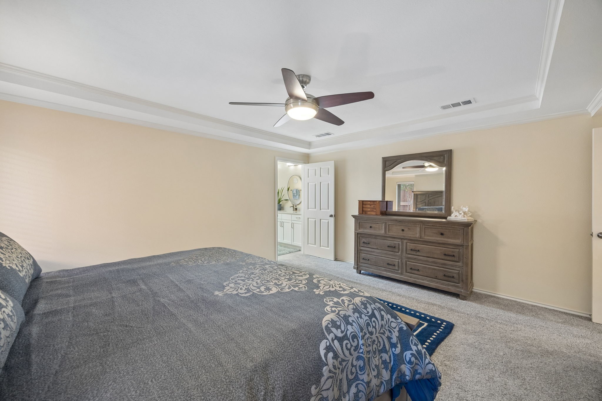 1549 Bamburgh Drive