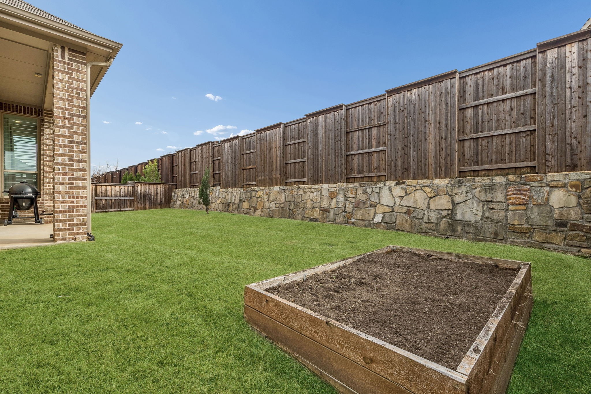 4211 Dewberry Lane