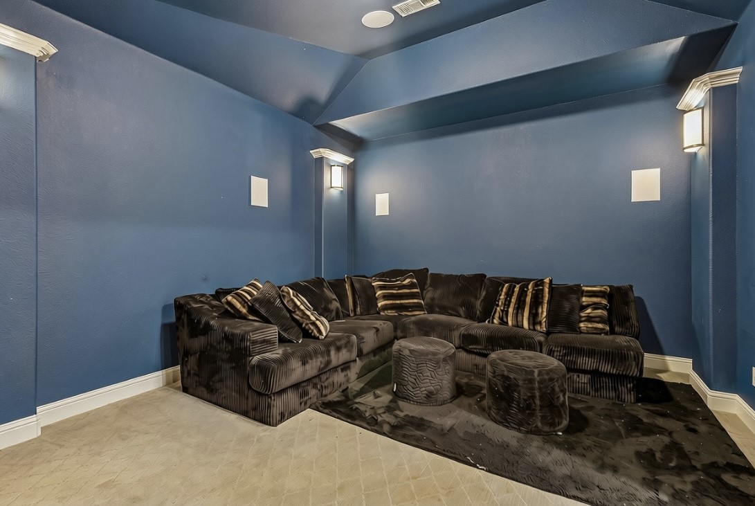 4211 Dewberry Lane
