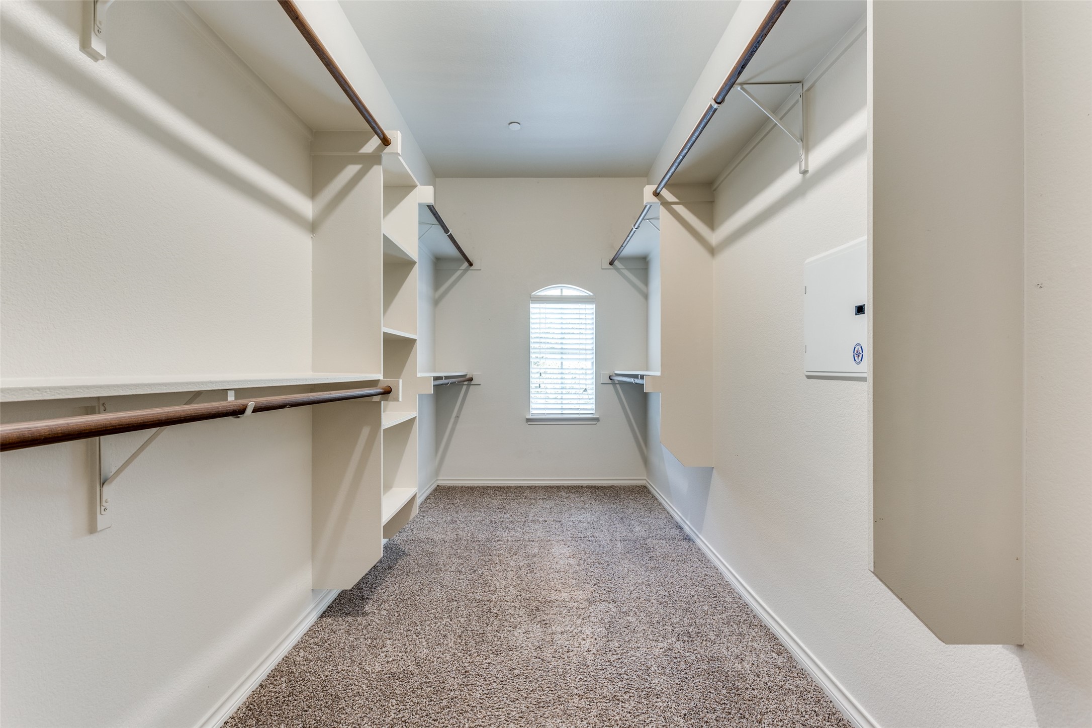 5662 Grosseto Drive