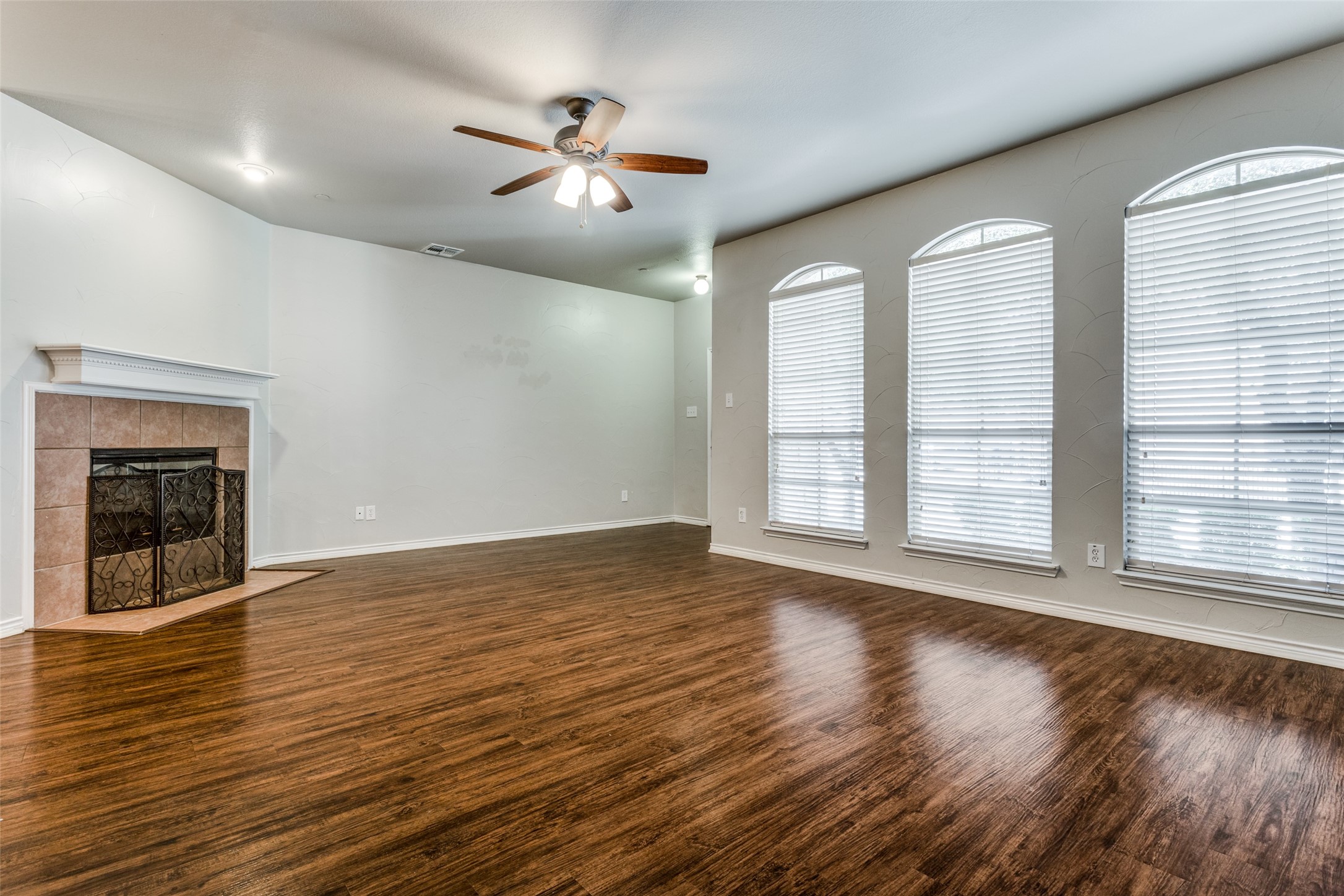 5662 Grosseto Drive