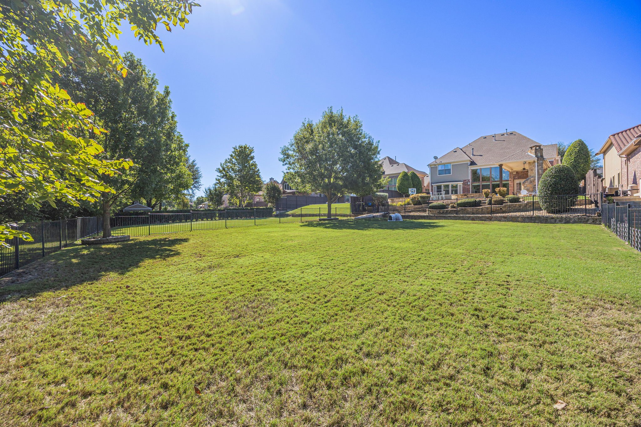 2908 Mountain Creek Drive