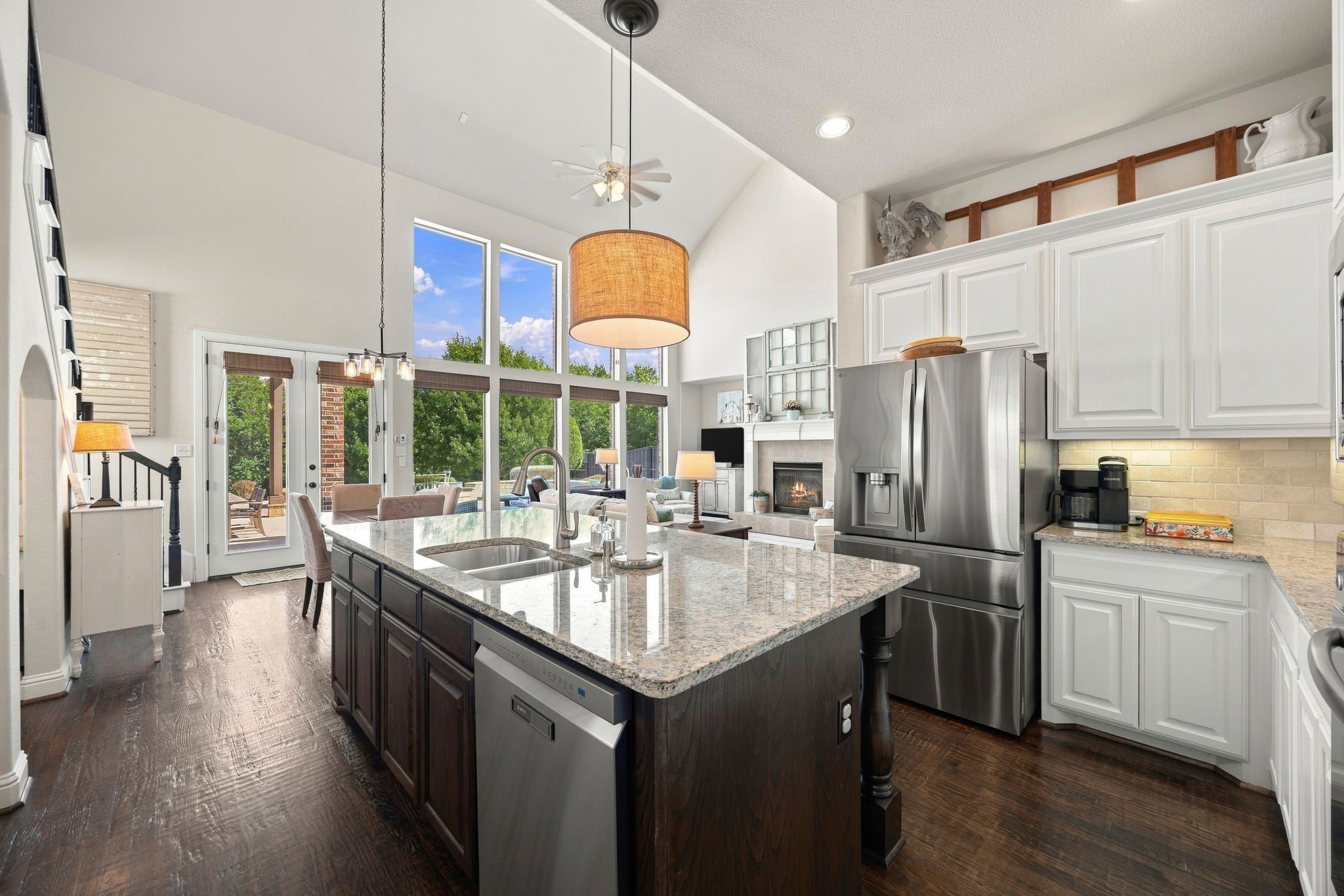 2908 Mountain Creek Drive