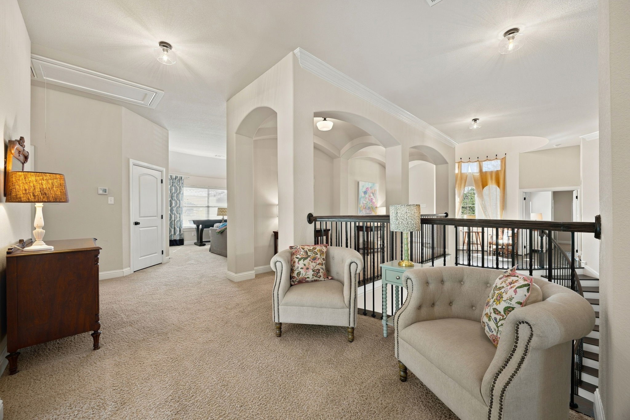 2908 Mountain Creek Drive