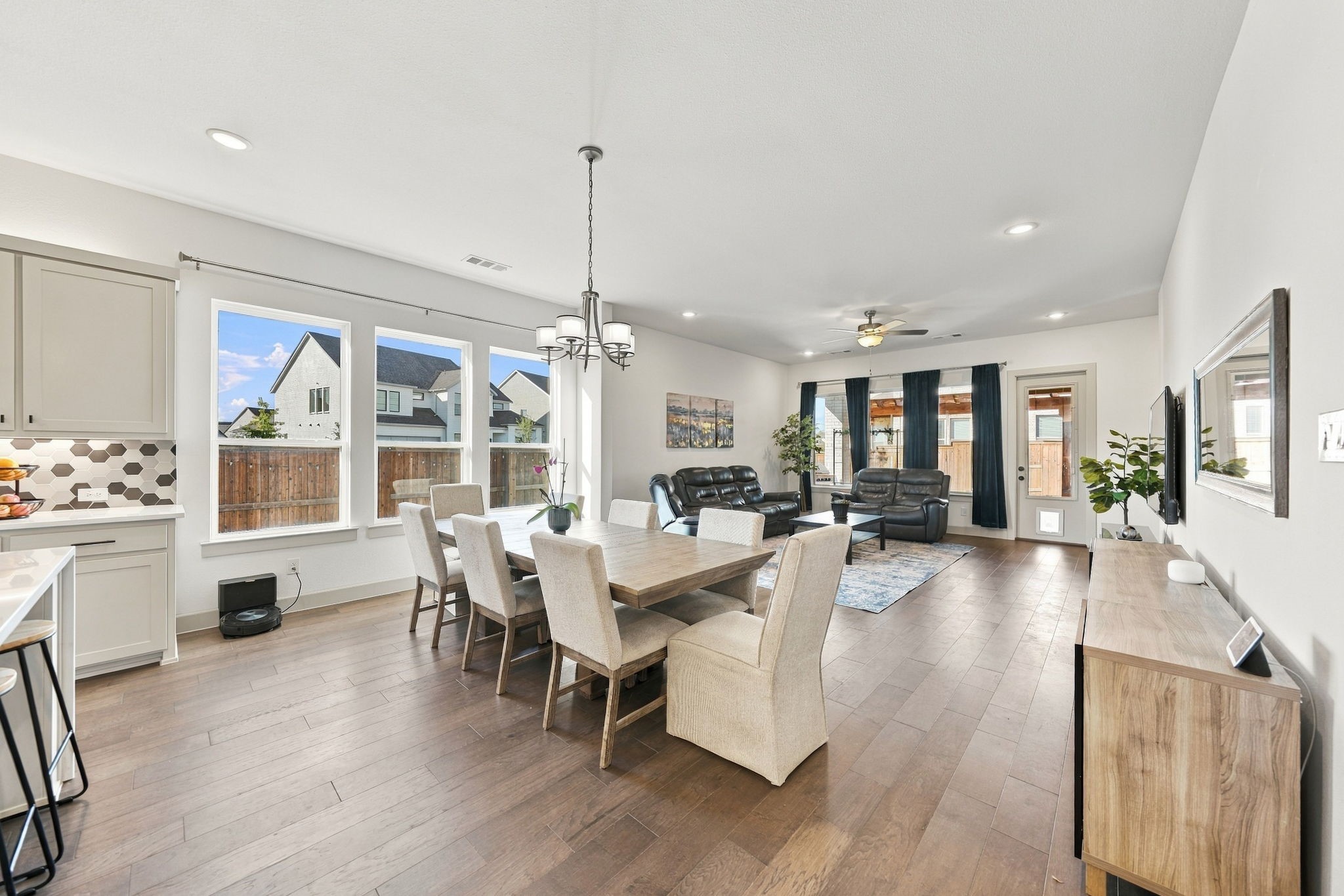 1221 Raftel Road