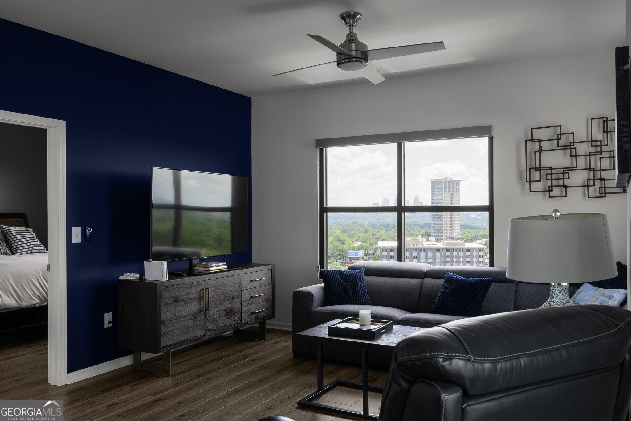 3040 Peachtree Road NW # 1211