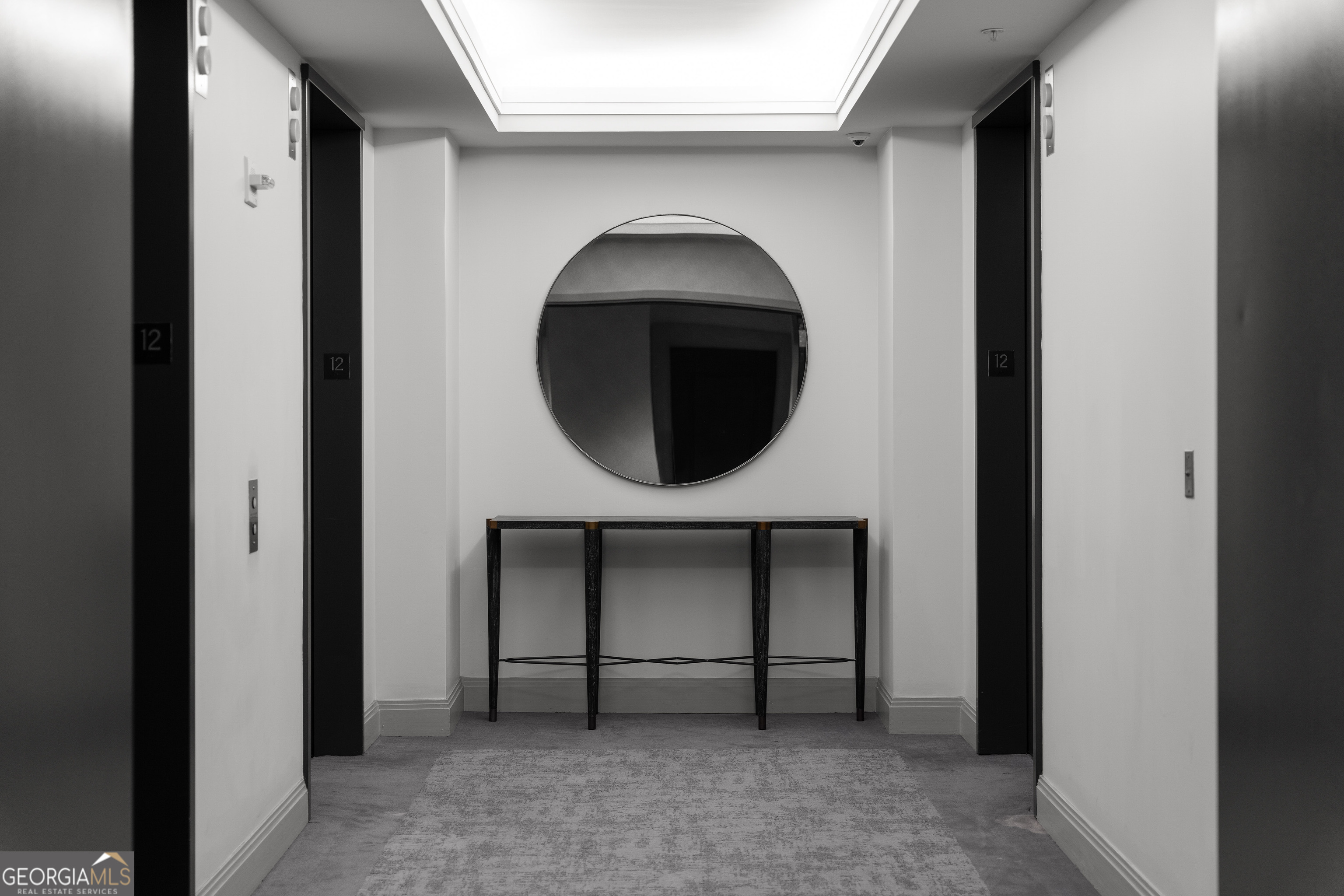 3040 Peachtree Road NW # 1211