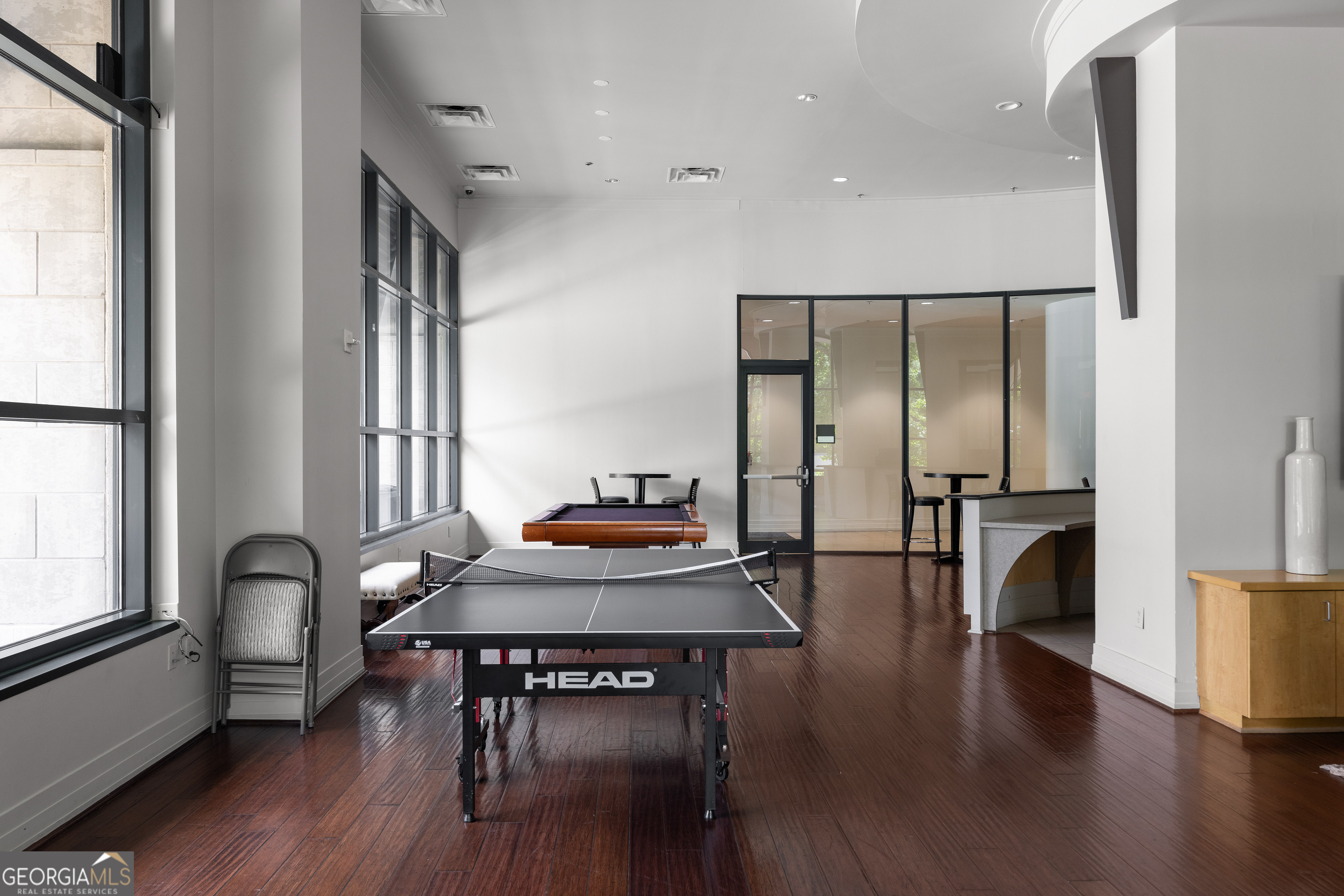 3040 Peachtree Road NW # 1211