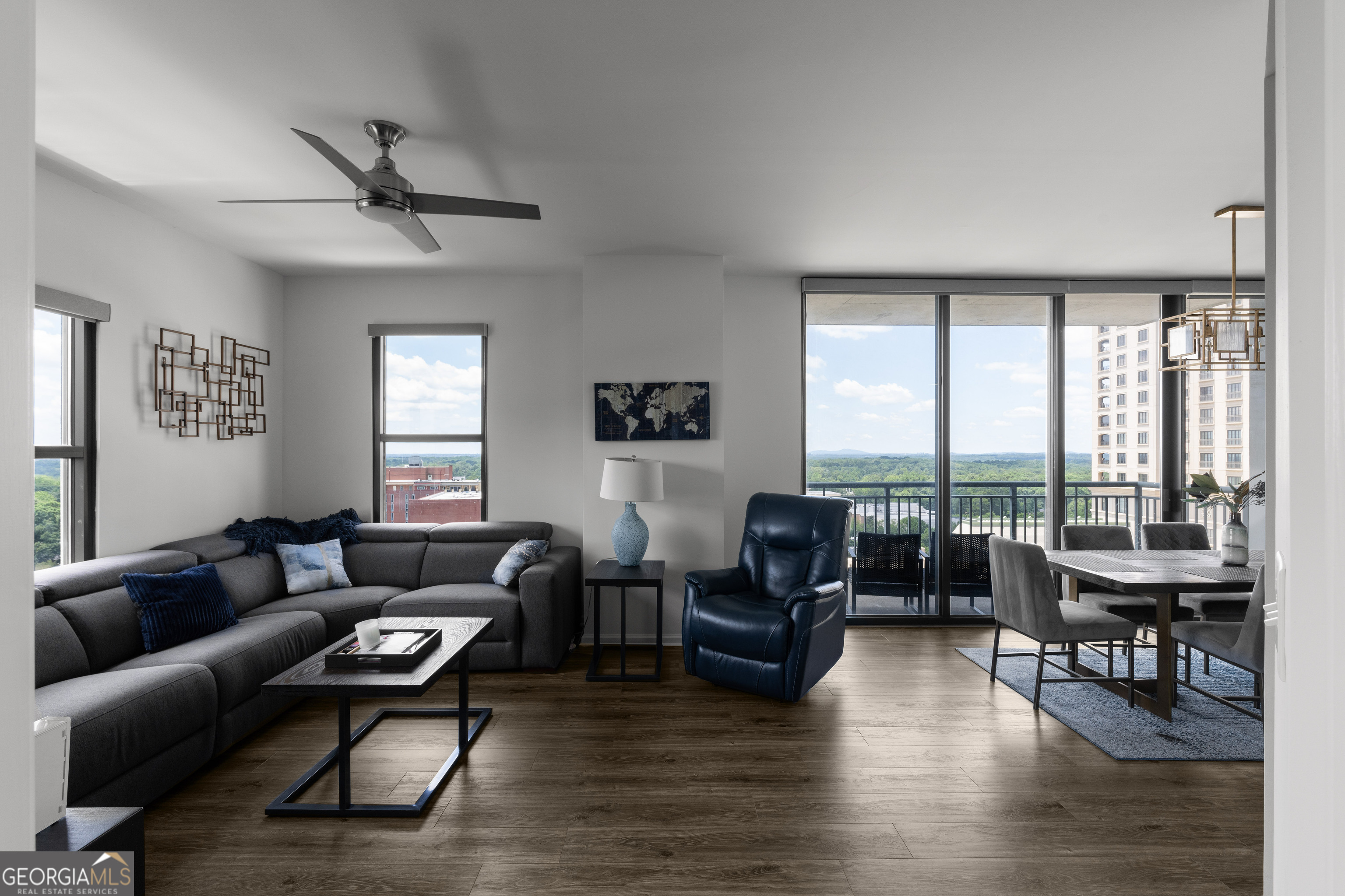 3040 Peachtree Road NW # 1211