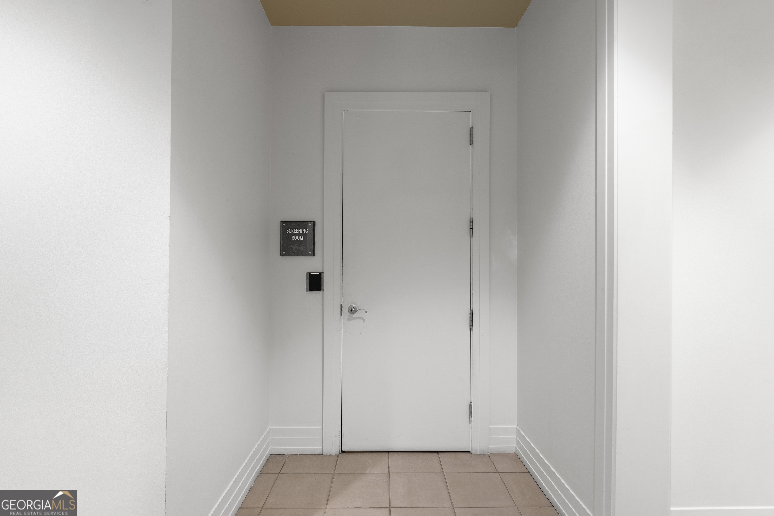 3040 Peachtree Road NW # 1211