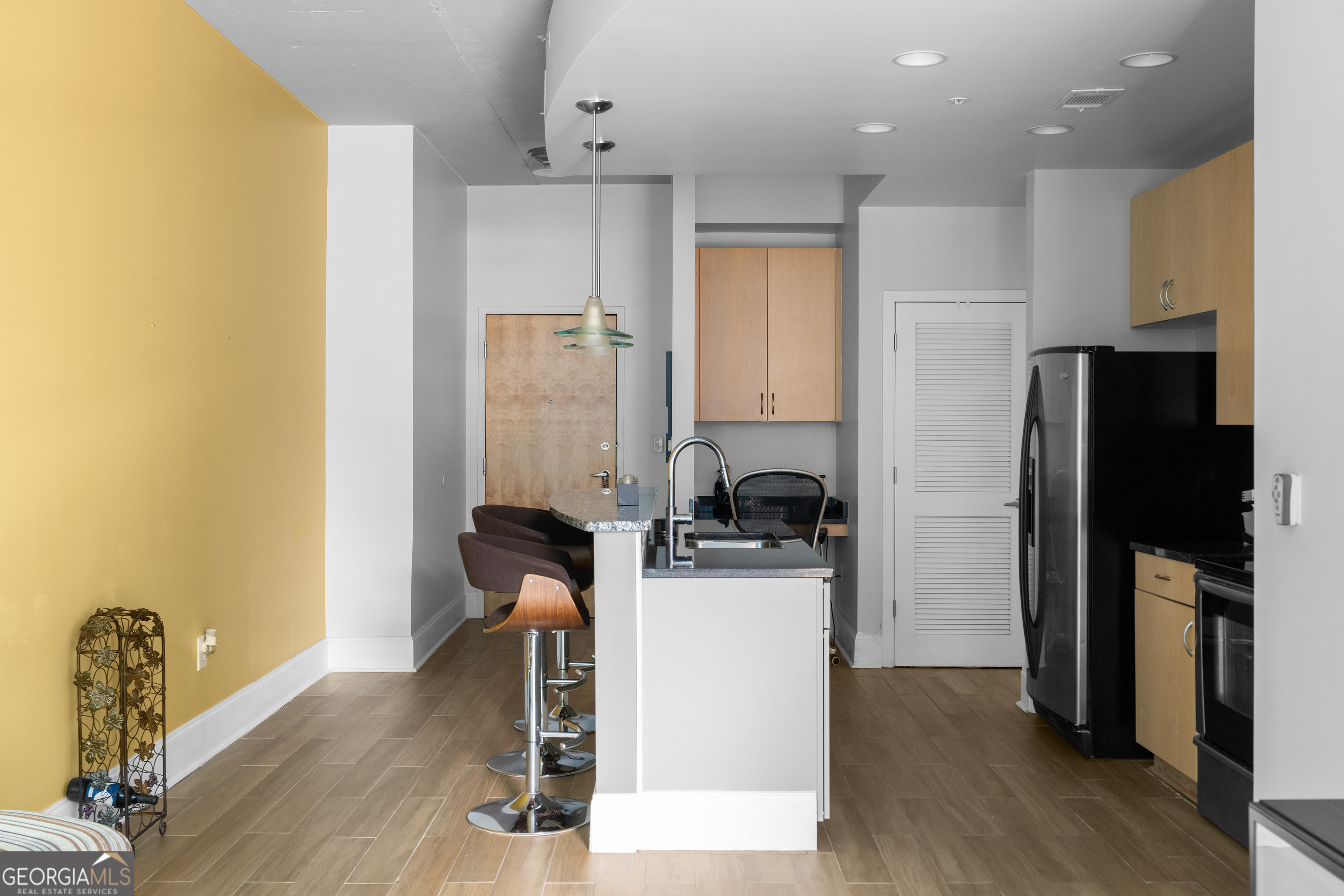 400 W Peachtree Street NW # 908