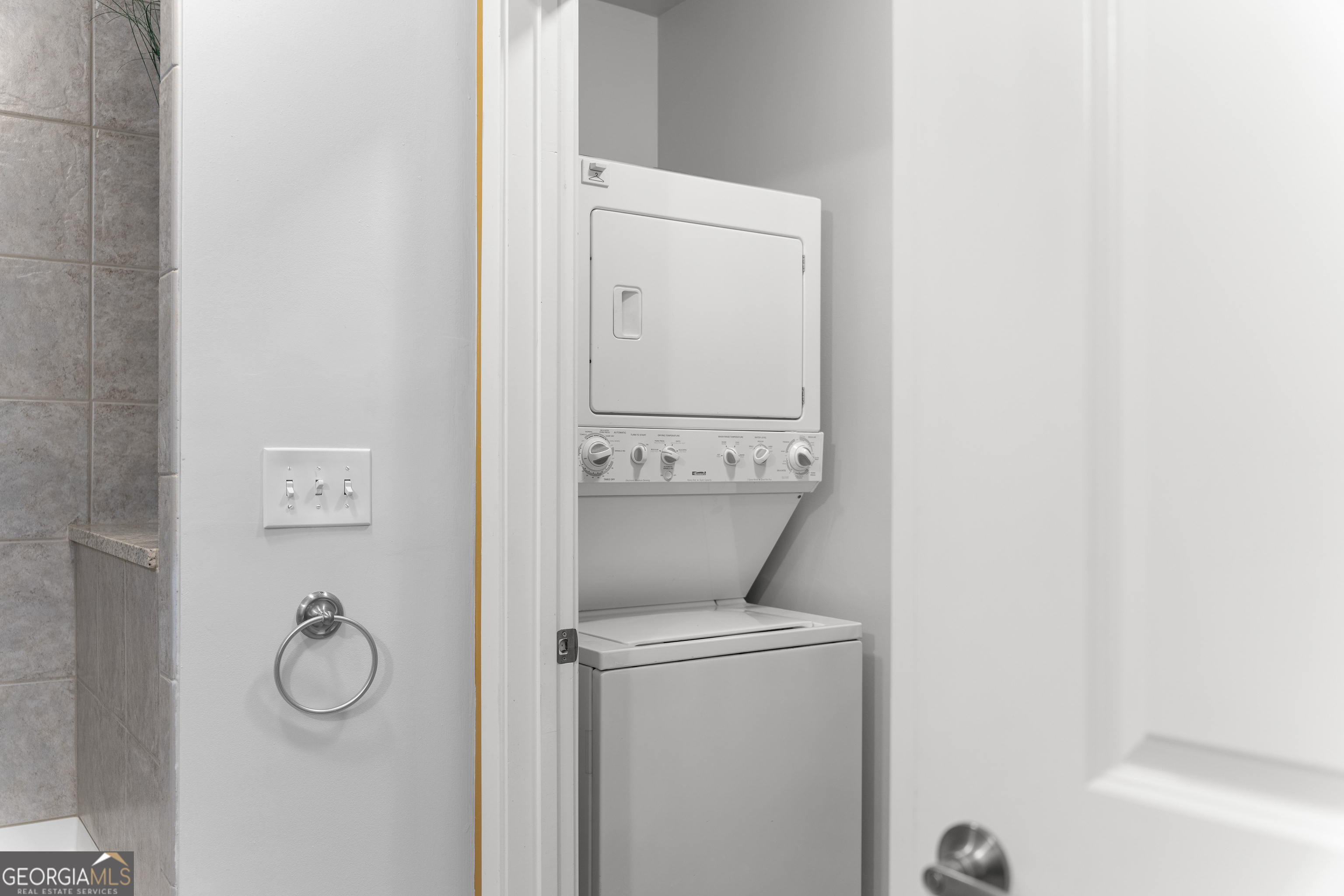 400 W Peachtree Street NW # 908