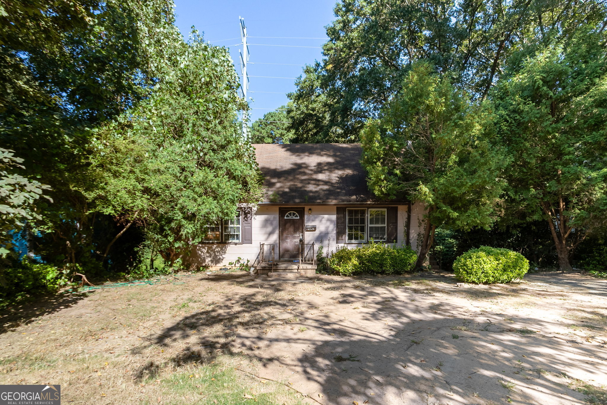 2126 Pinehurst Drive