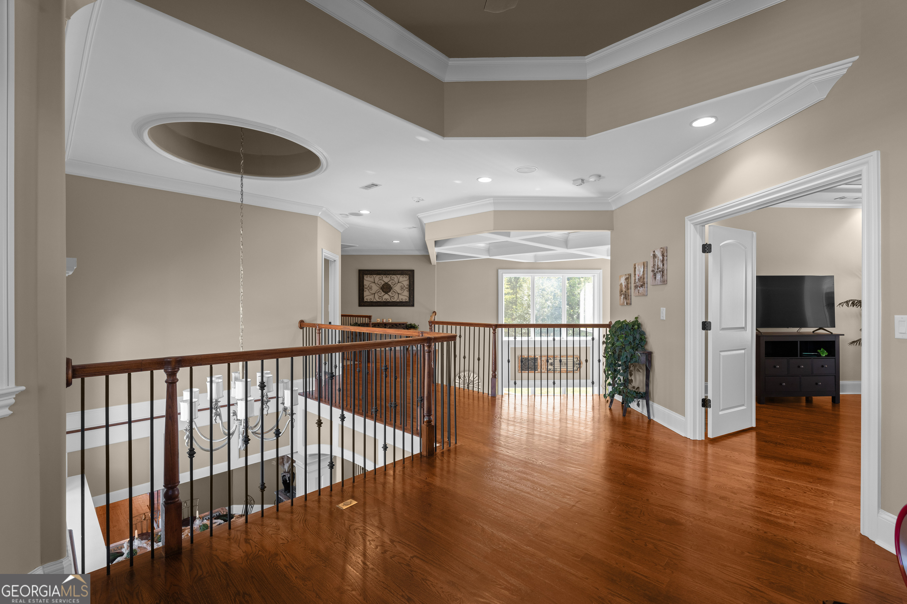 525 Waters Way
