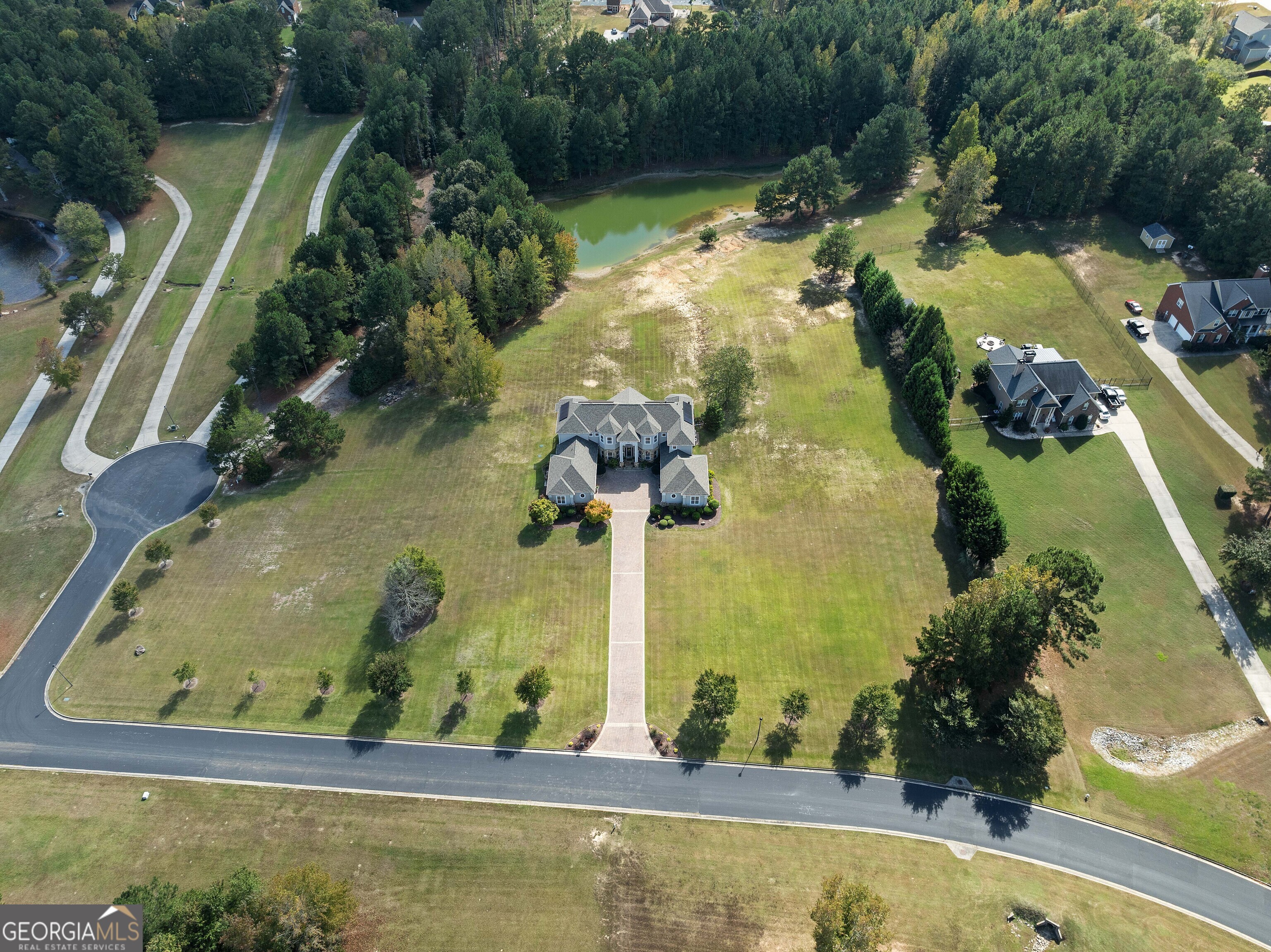 525 Waters Way