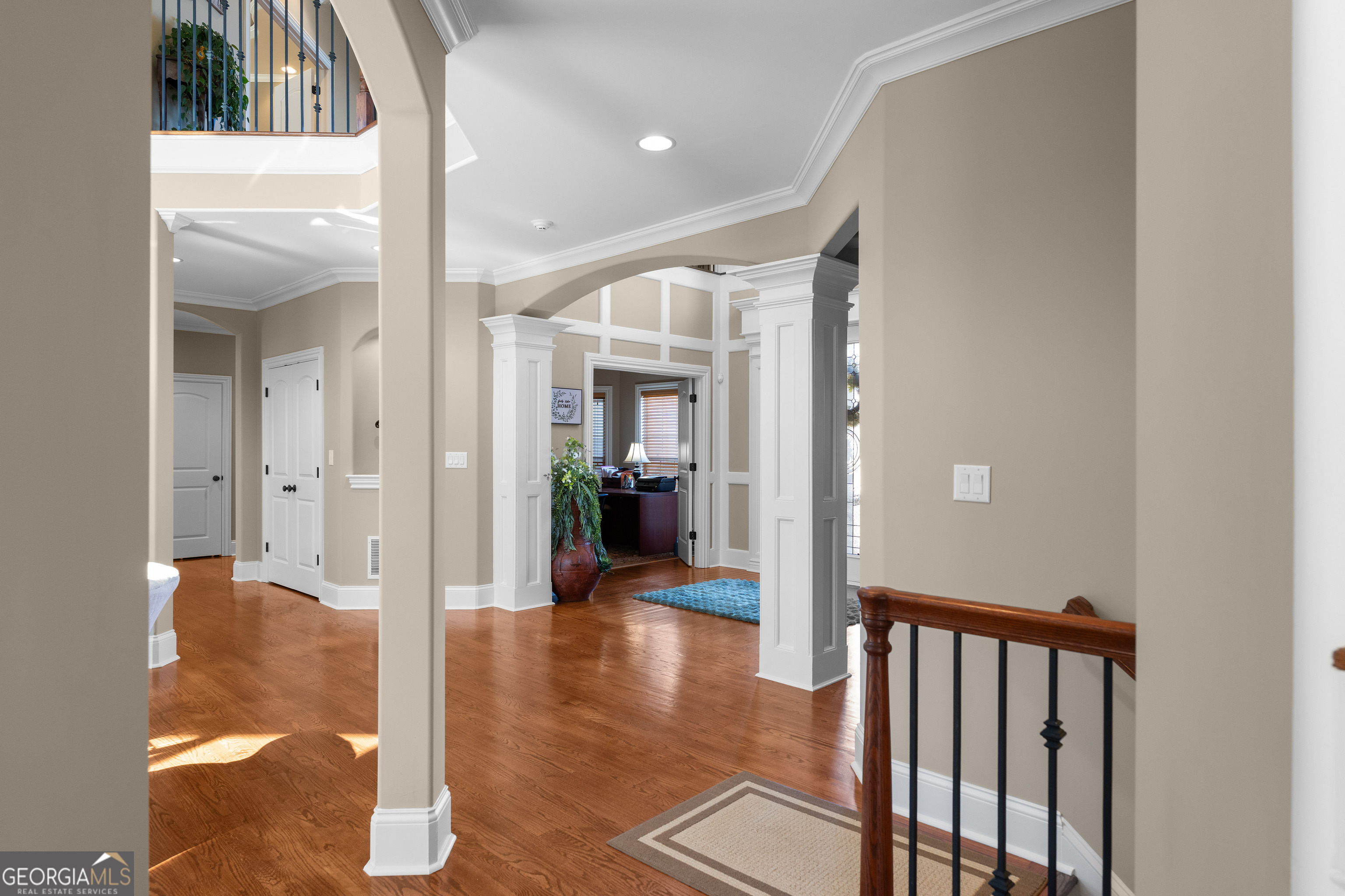 525 Waters Way
