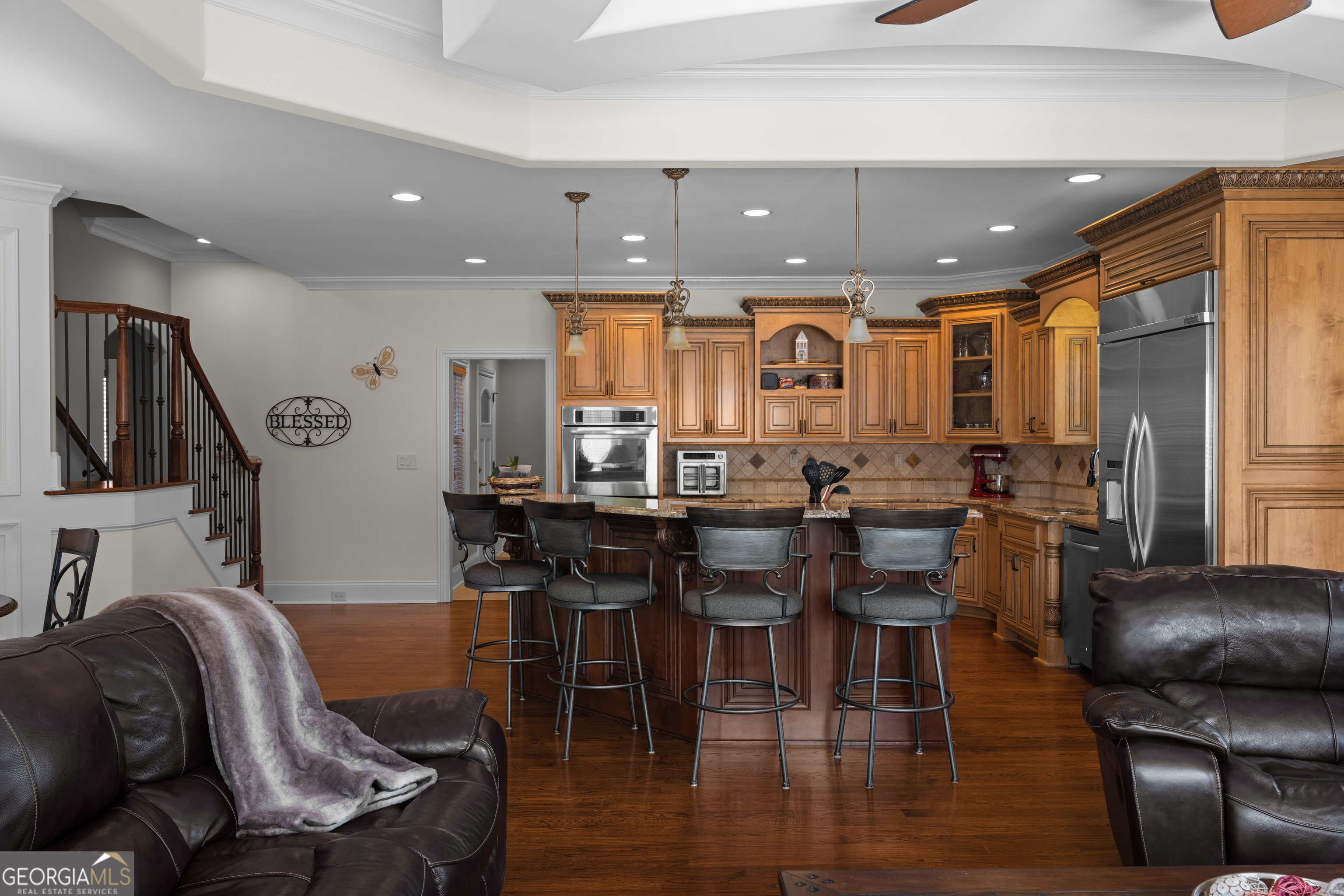 525 Waters Way