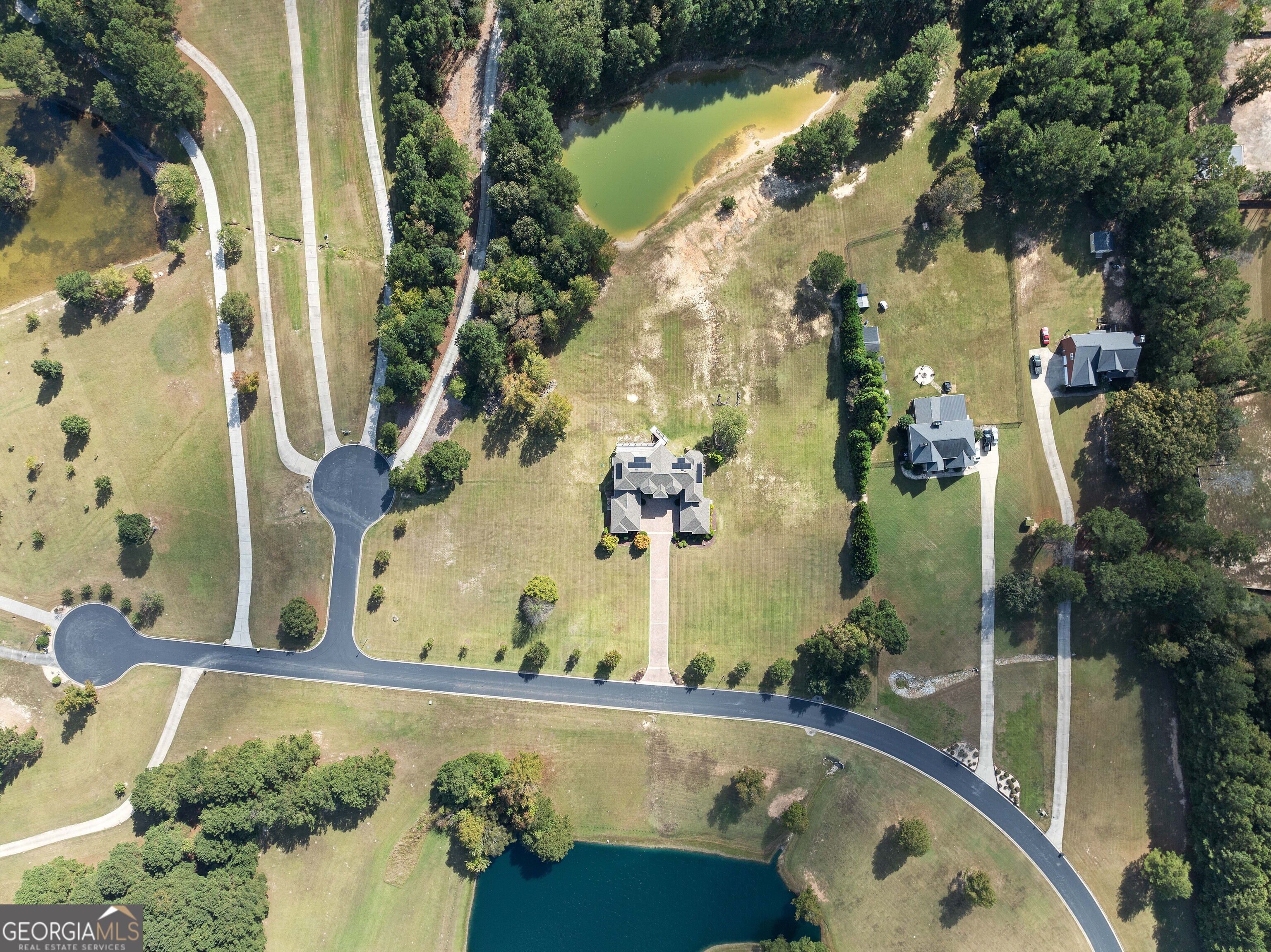 525 Waters Way