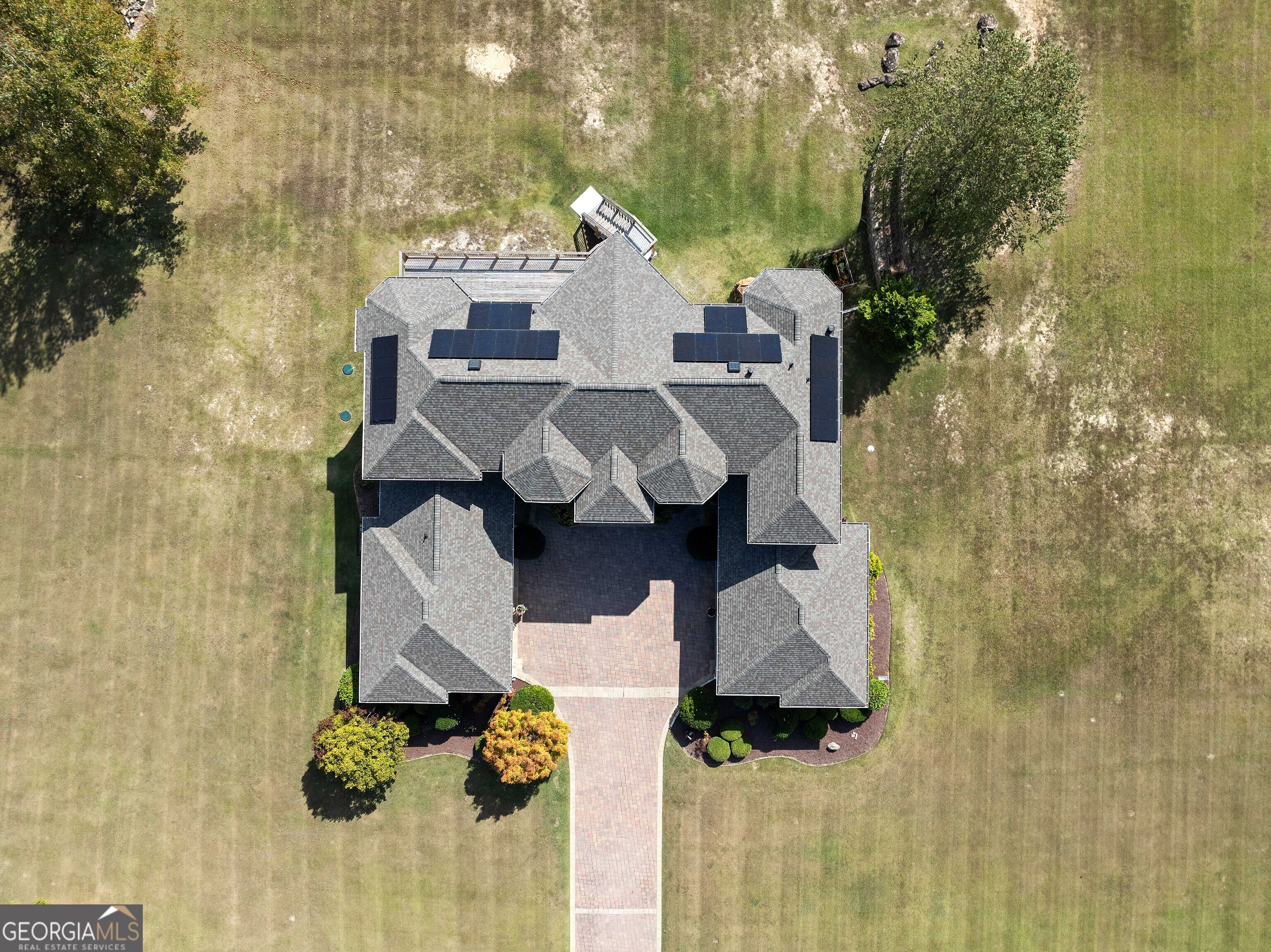 525 Waters Way